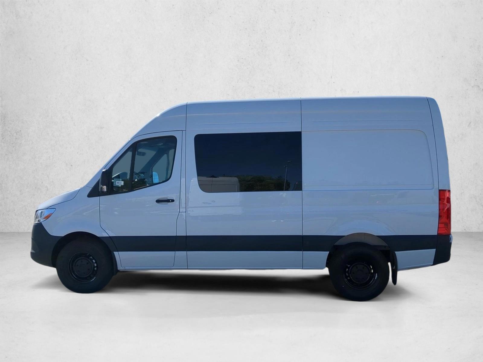 Thumbnail: 2026 Mercedes-Benz Sprinter - 2