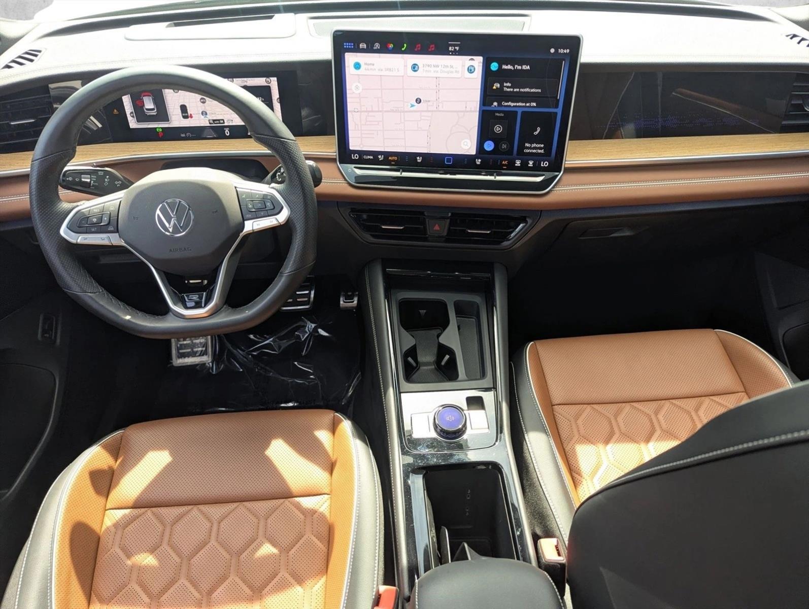 Thumbnail: 2025 Volkswagen Tiguan - 3