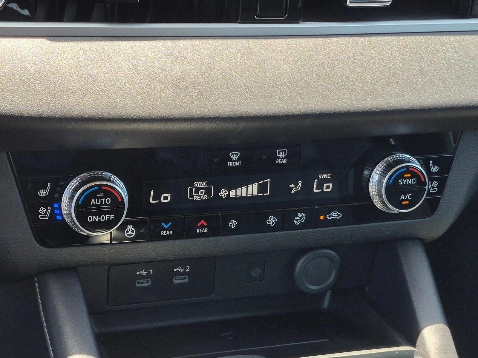 2025 Mitsubishi MitsubishiOutlander, photo 15