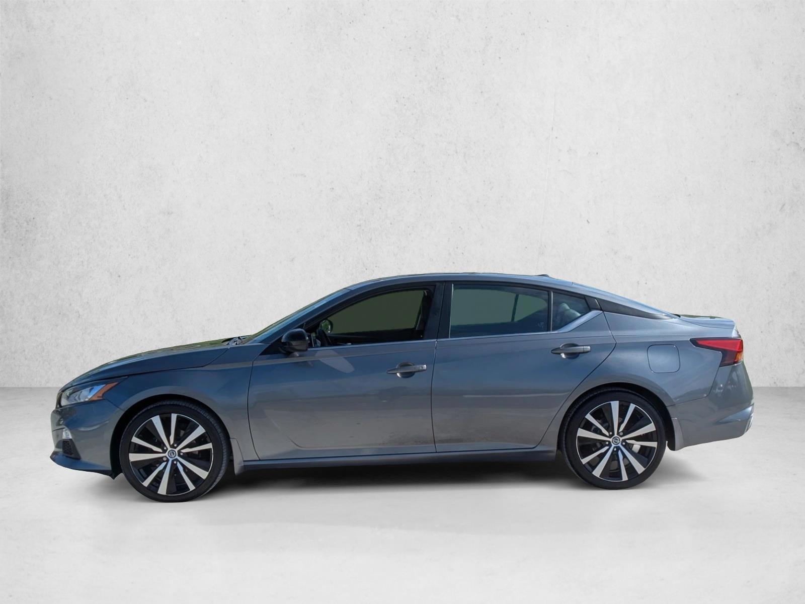 Thumbnail: 2022 Nissan Altima - 2