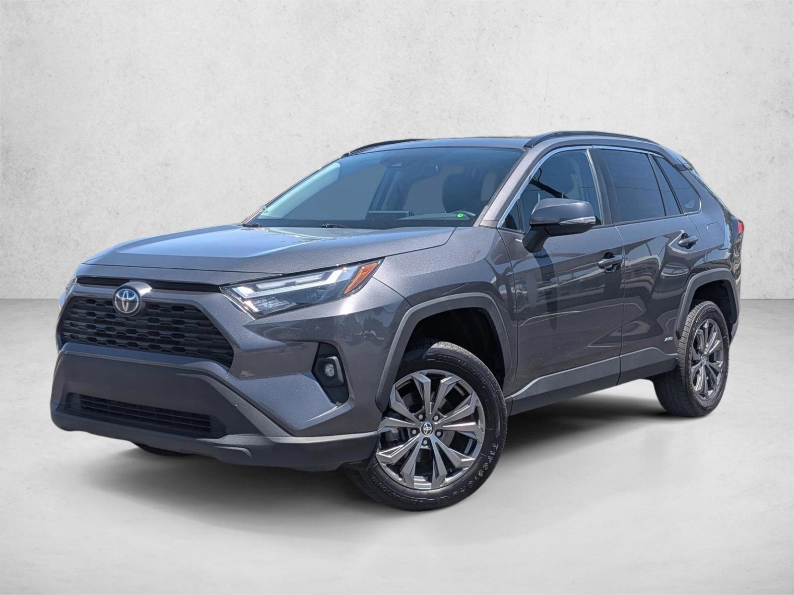 Thumbnail: 2022 Toyota RAV4 - 1