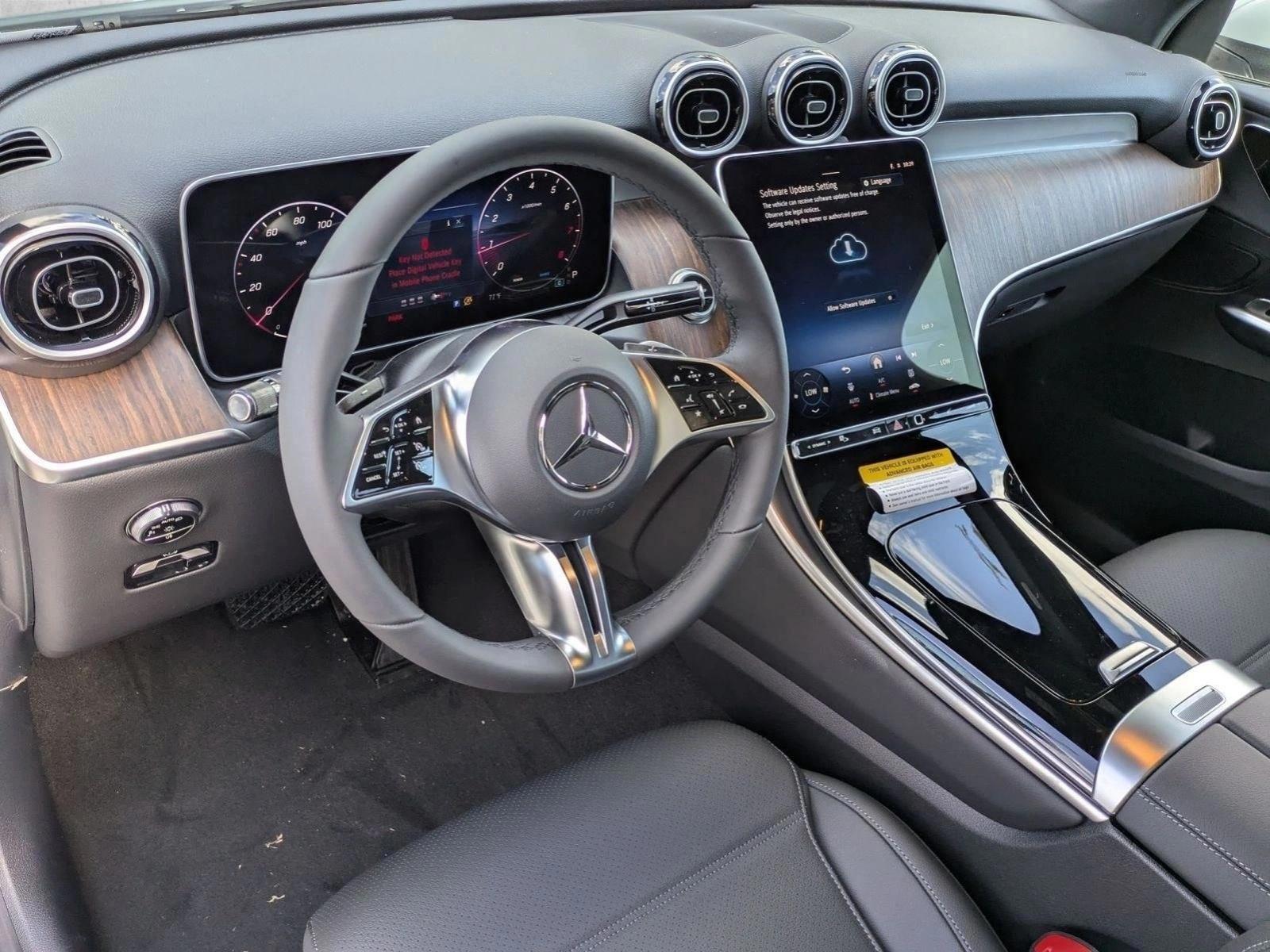 Thumbnail: 2026 Mercedes-Benz GLC - 3