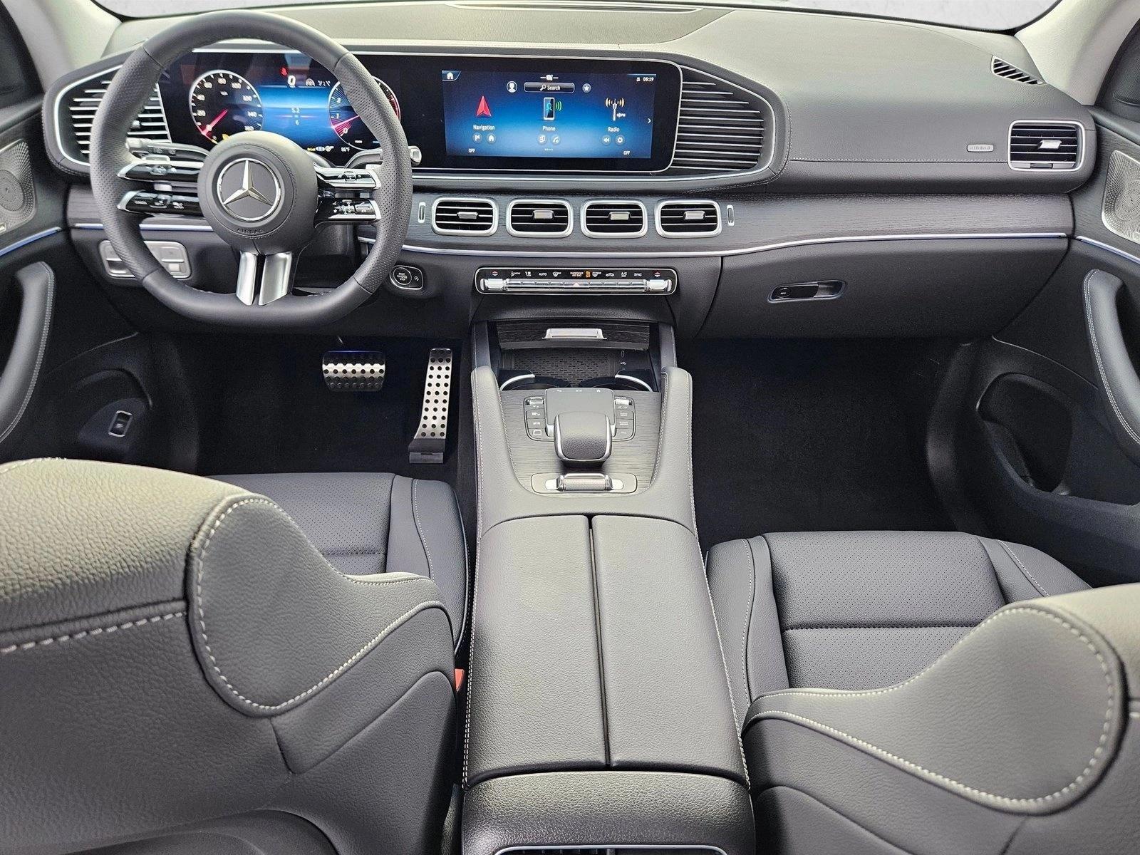 Thumbnail: 2026 Mercedes-Benz GLS - 3
