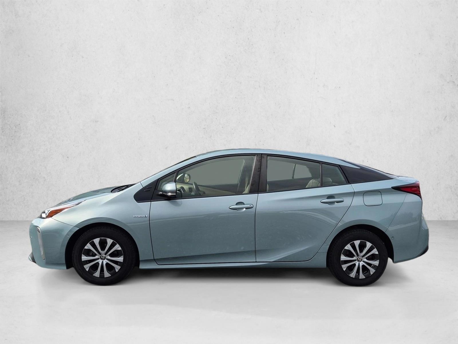 Thumbnail: 2019 Toyota Prius - 2