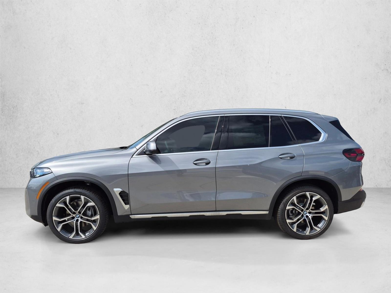 Thumbnail: 2026 BMW X5 - 2