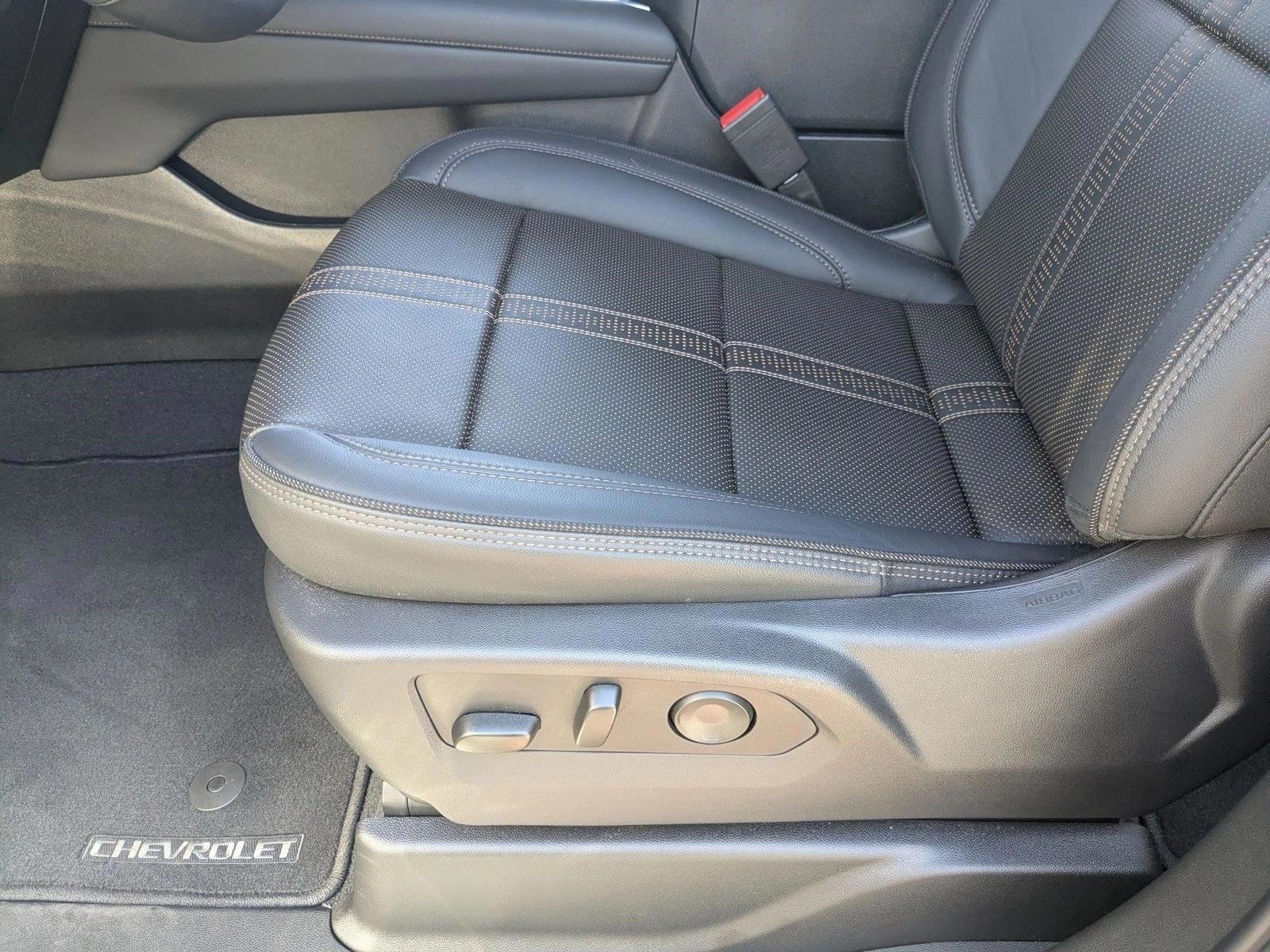 Thumbnail: 2026 Chevrolet Tahoe - 5