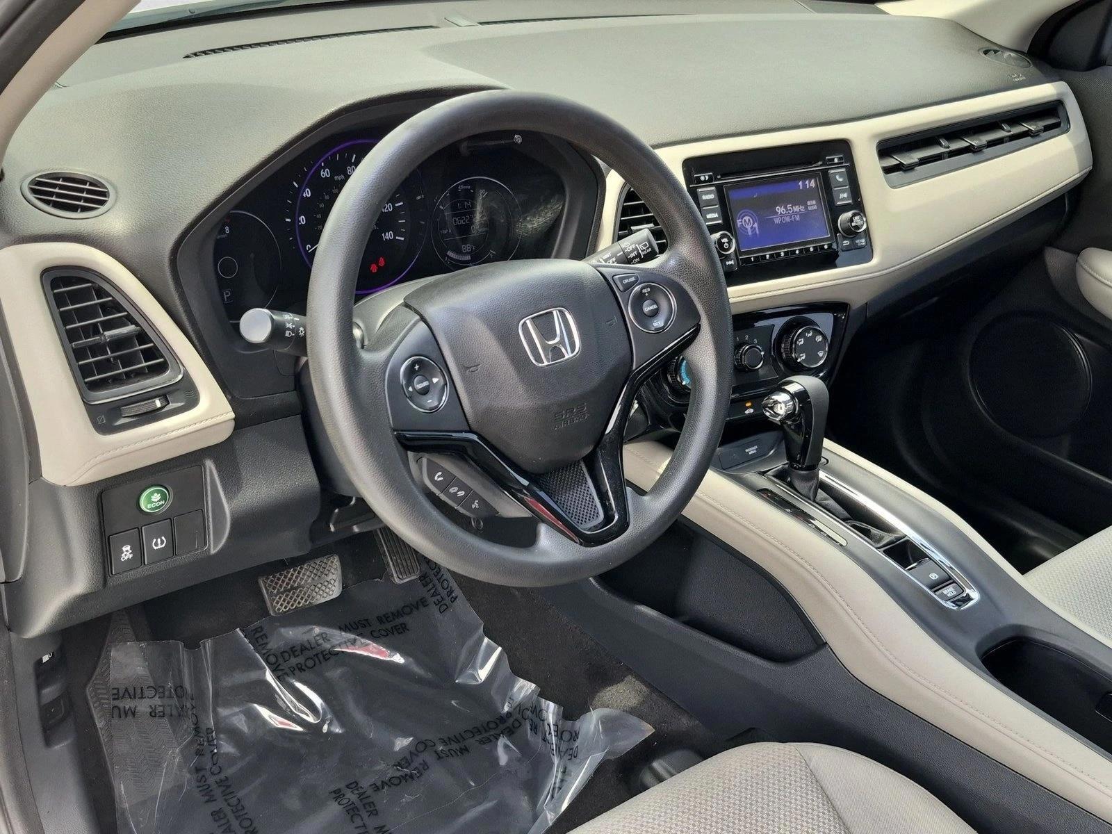 Thumbnail: 2020 Honda HR-V - 3