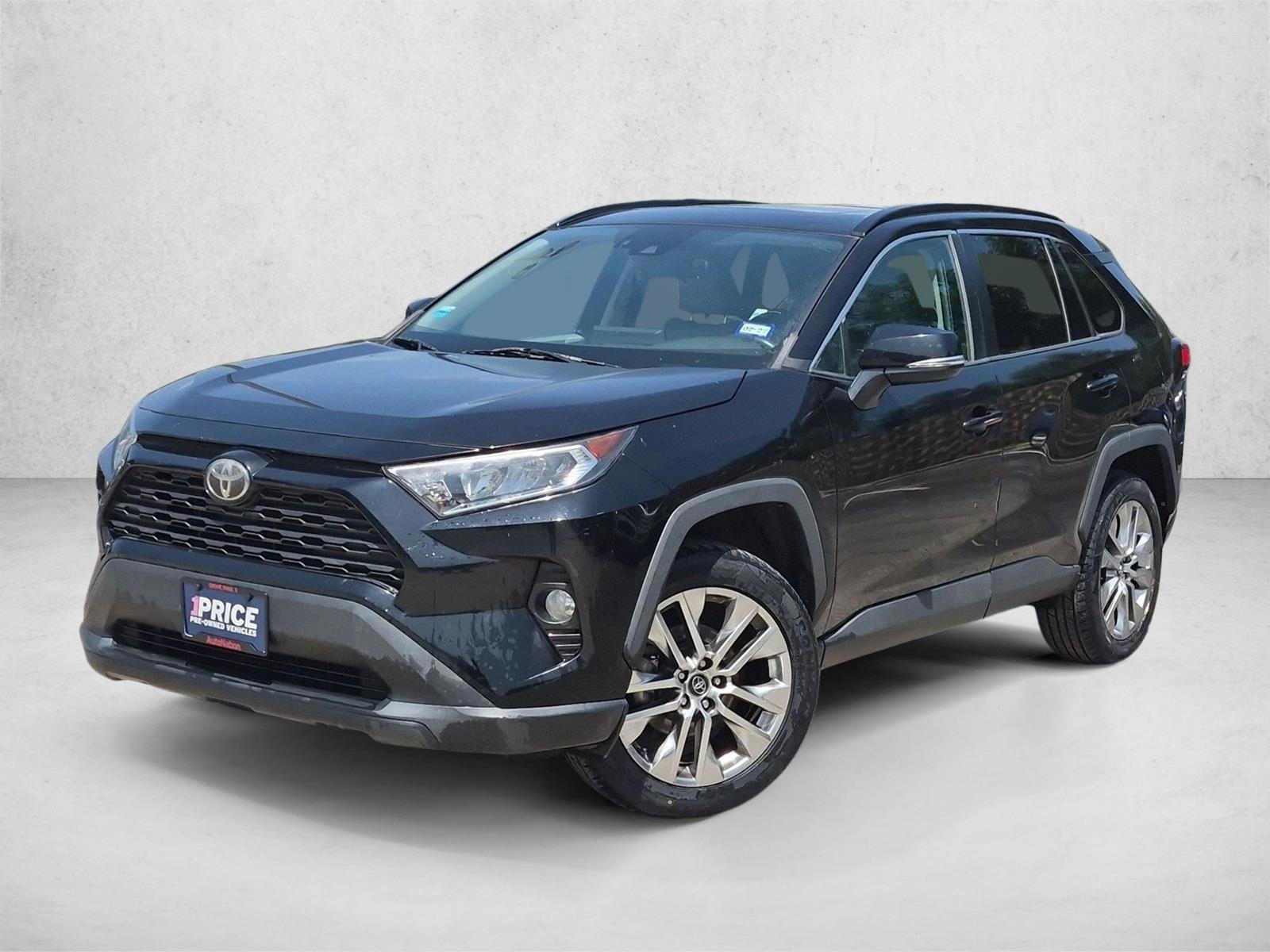 Thumbnail: 2021 Toyota RAV4 - 1