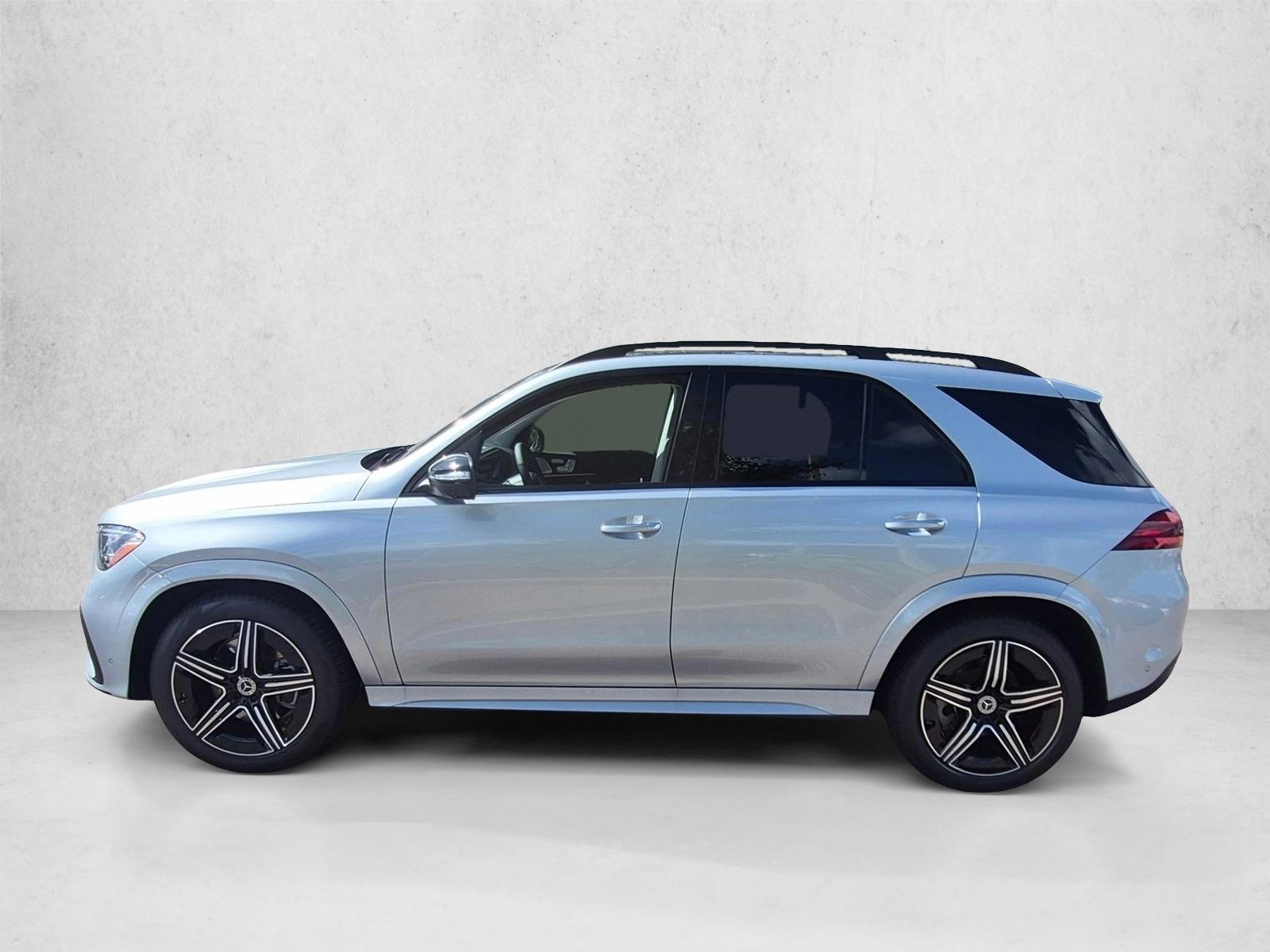 Thumbnail: 2026 Mercedes-Benz GLE - 2