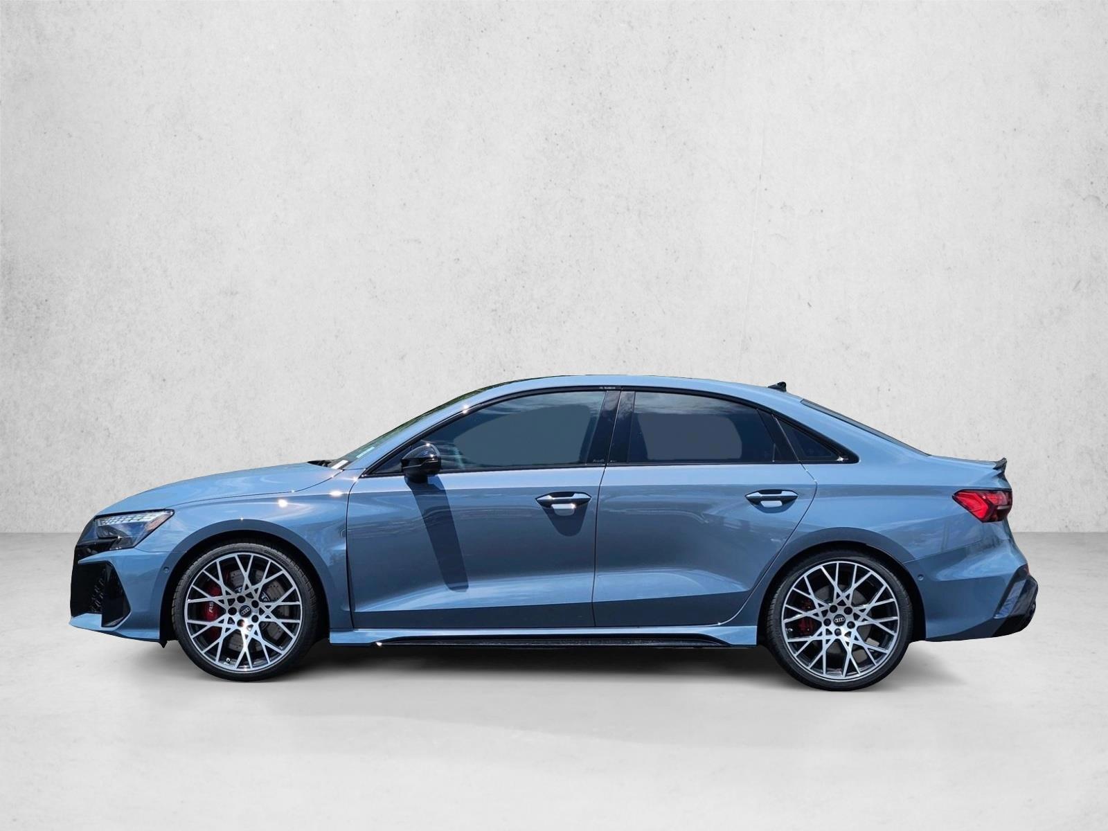 Thumbnail: 2026 Audi RS 3 - 2