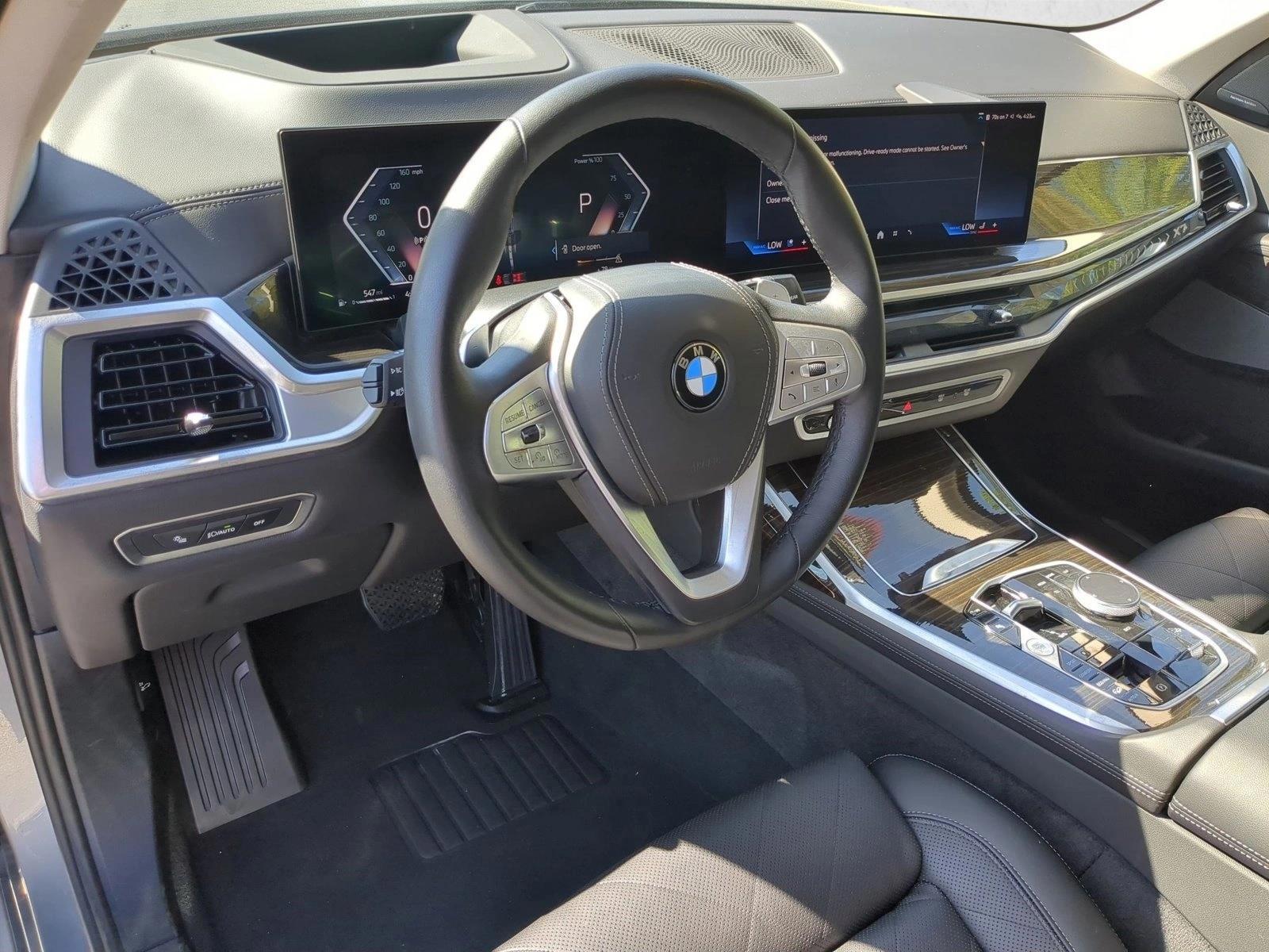 Thumbnail: 2024 BMW X7 - 3
