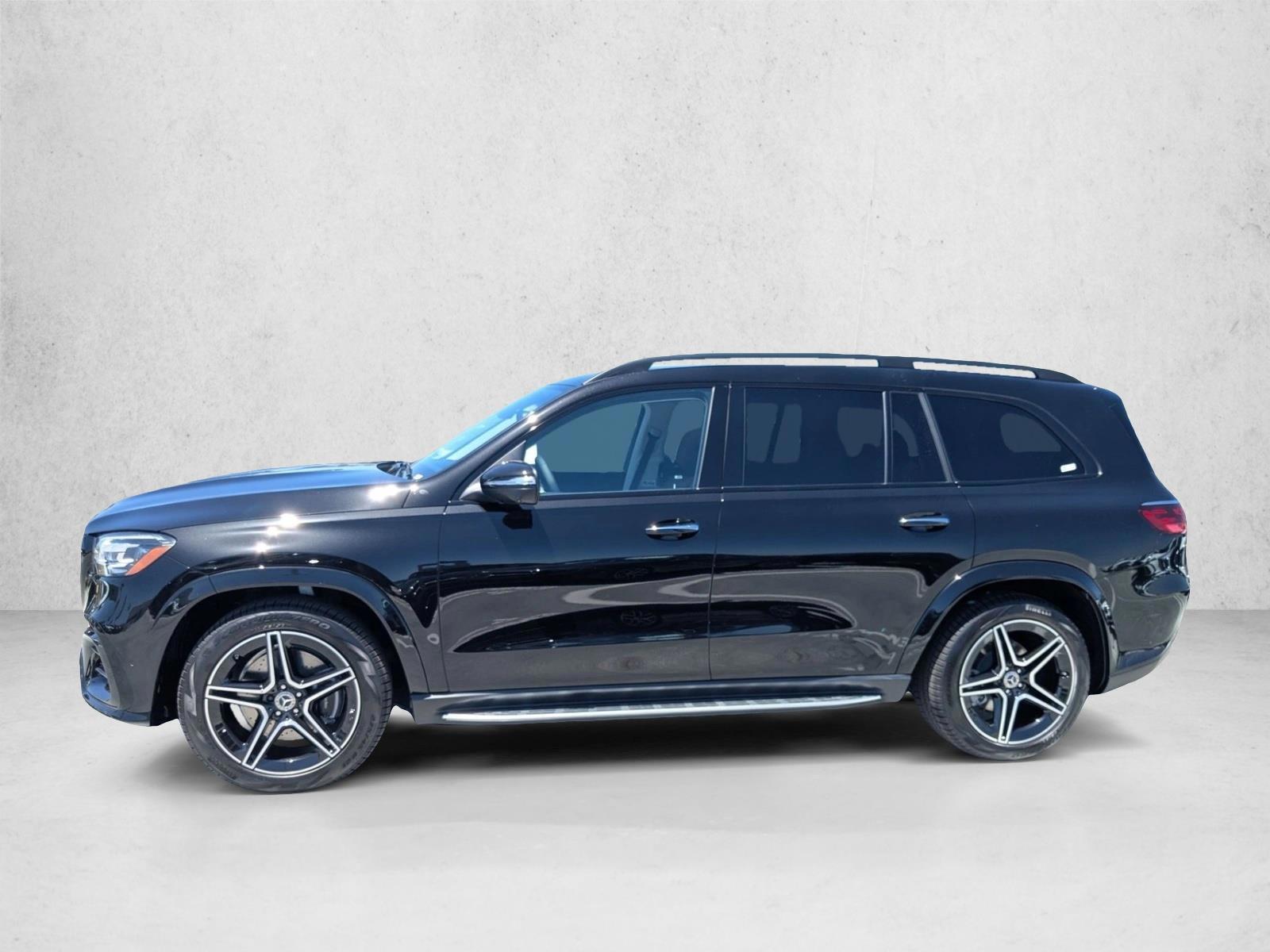 Thumbnail: 2026 Mercedes-Benz GLS - 2
