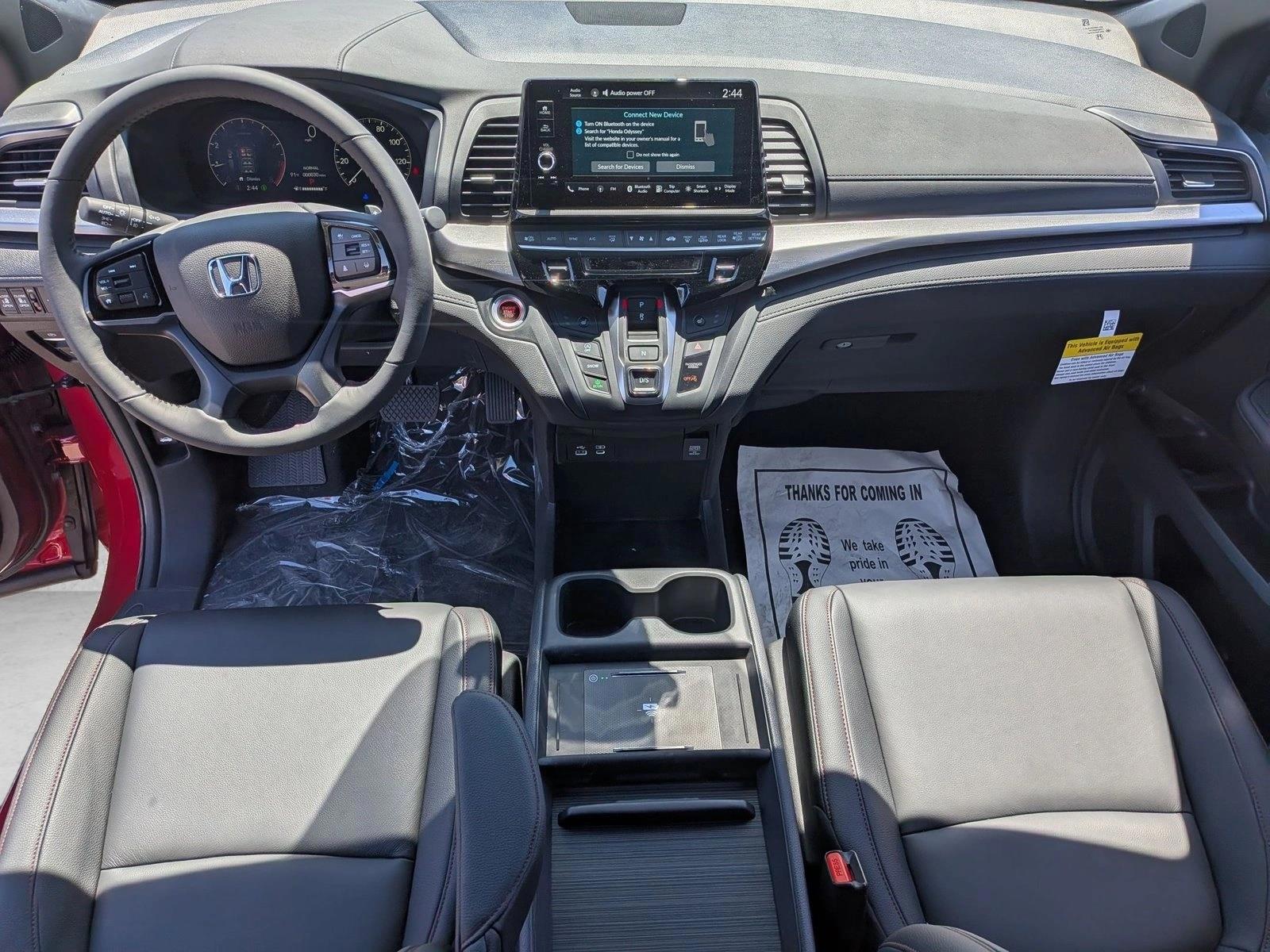 Thumbnail: 2026 Honda Odyssey - 3