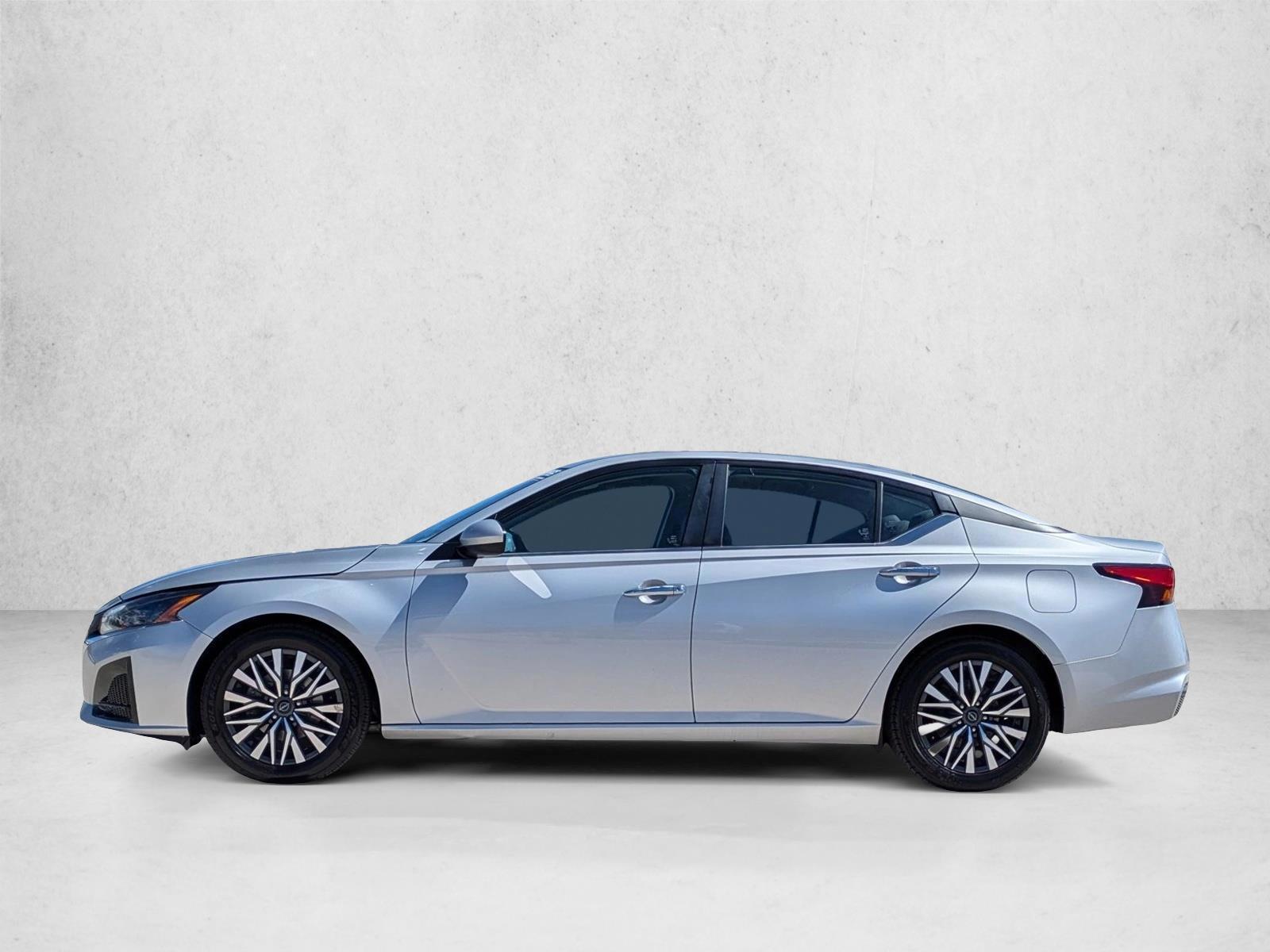 Thumbnail: 2023 Nissan Altima - 2