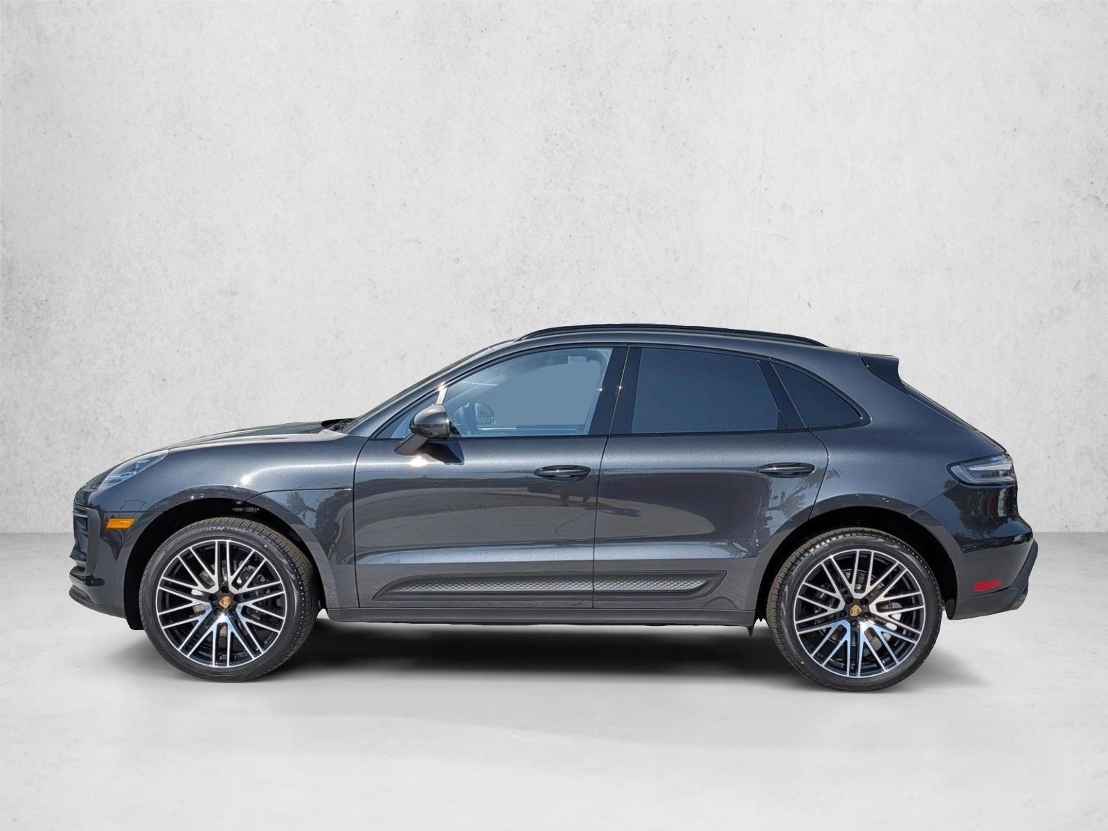 Thumbnail: 2026 Porsche Macan - 2