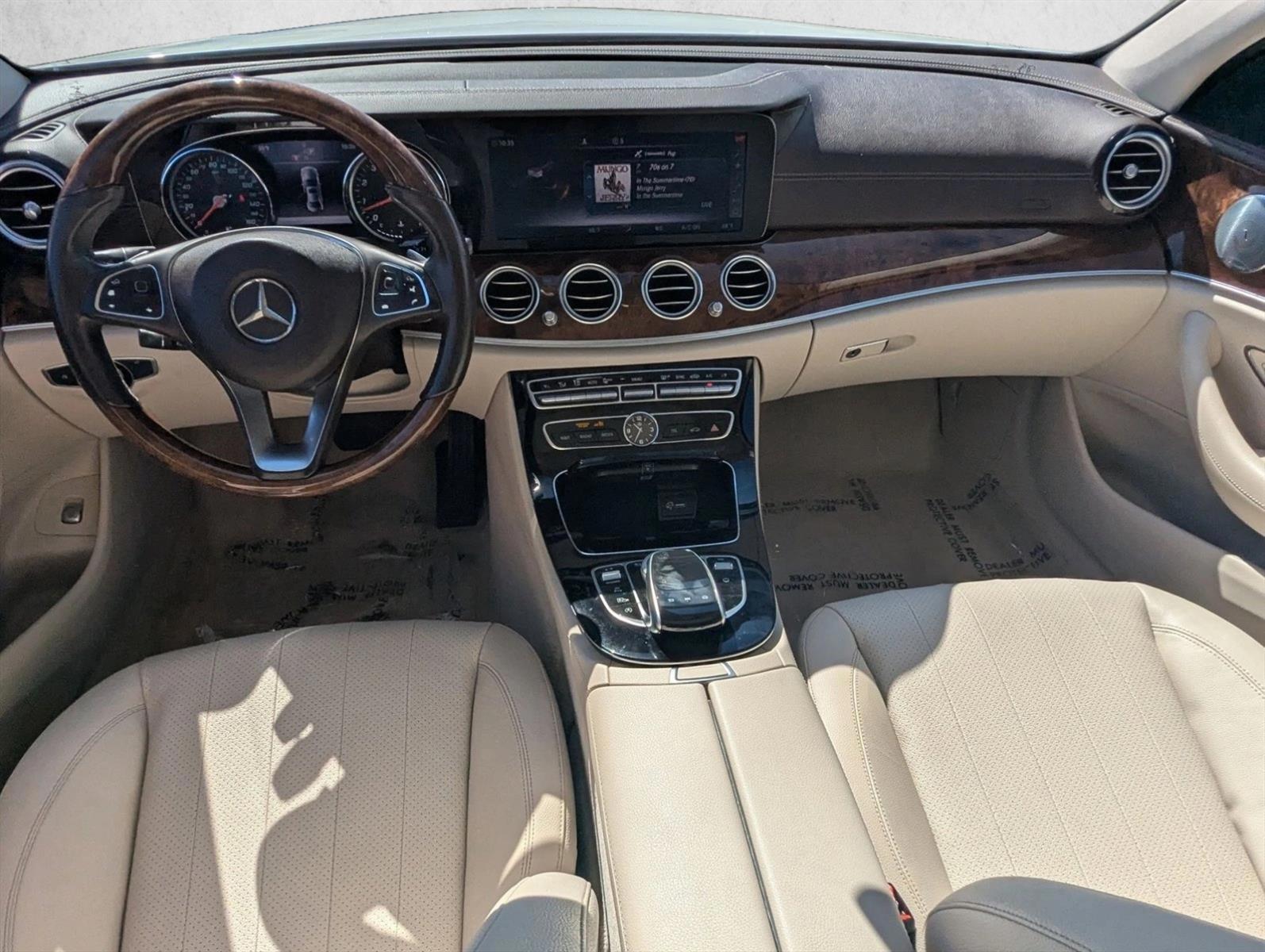 Thumbnail: 2017 Mercedes-Benz E-Class - 3