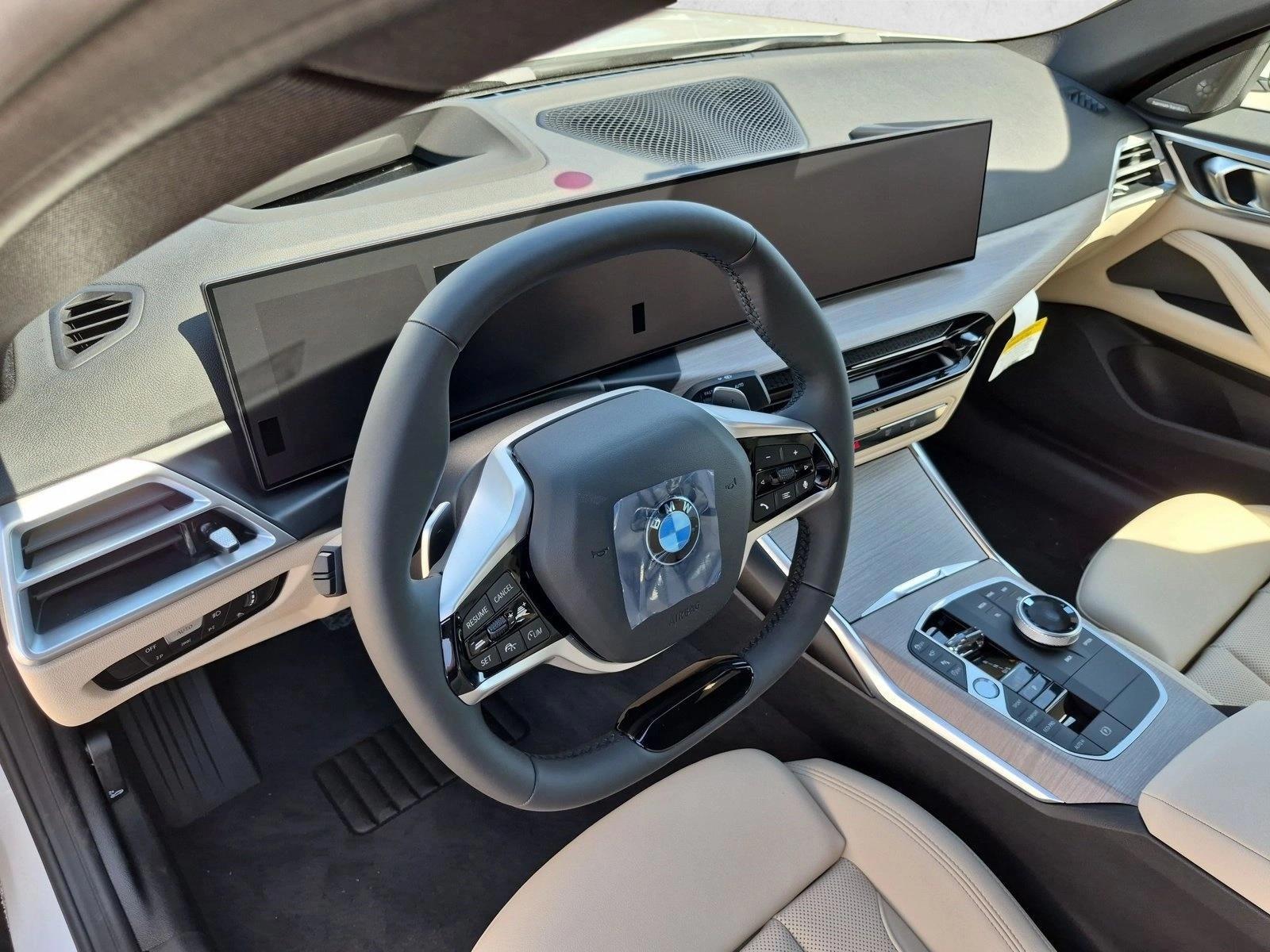 Thumbnail: 2026 BMW 4 Series - 3