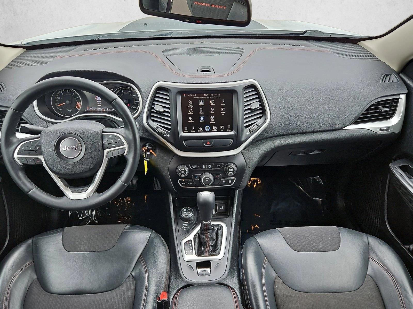 Thumbnail: 2015 Jeep Cherokee - 3