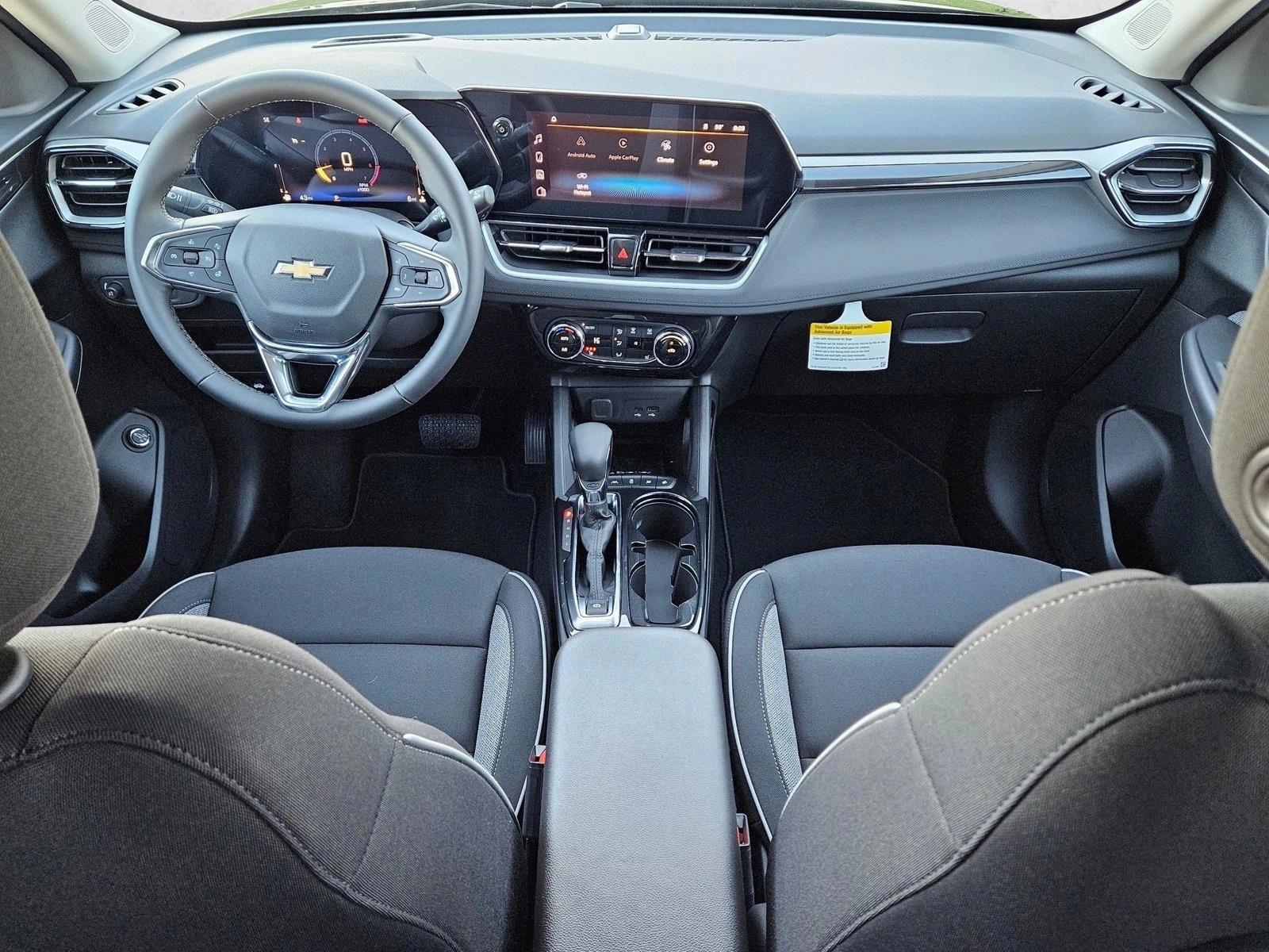 Thumbnail: 2026 Chevrolet TrailBlazer - 4