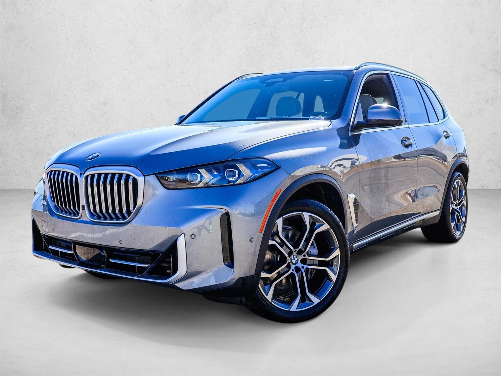 Thumbnail: 2026 BMW X5 - 1