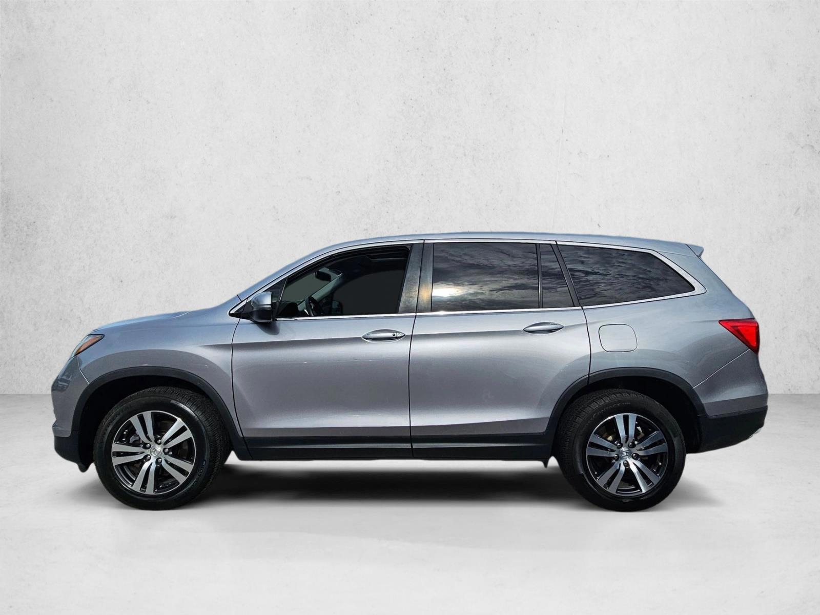 Thumbnail: 2017 Honda Pilot - 2