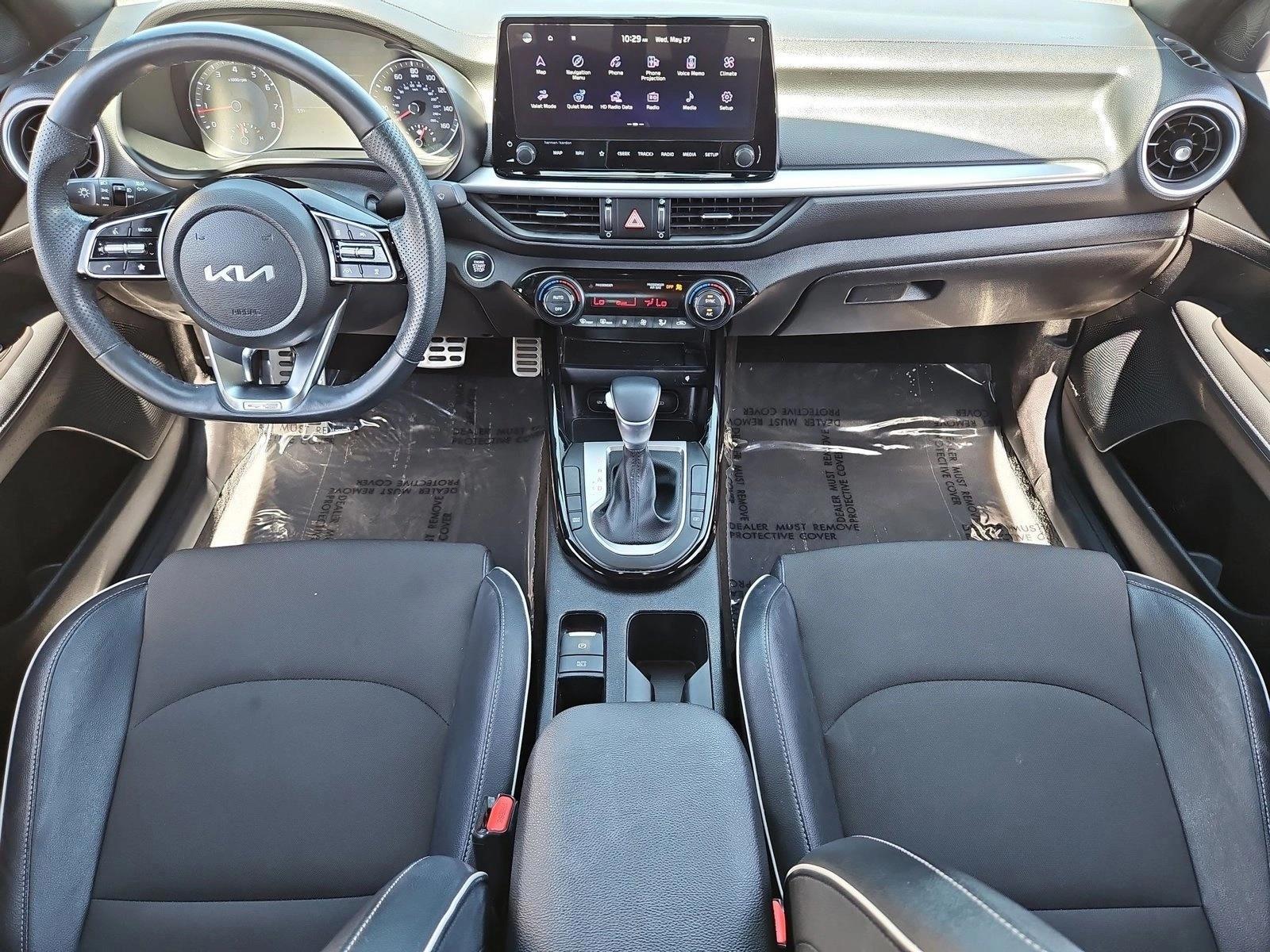 Thumbnail: 2023 Kia Forte - 4