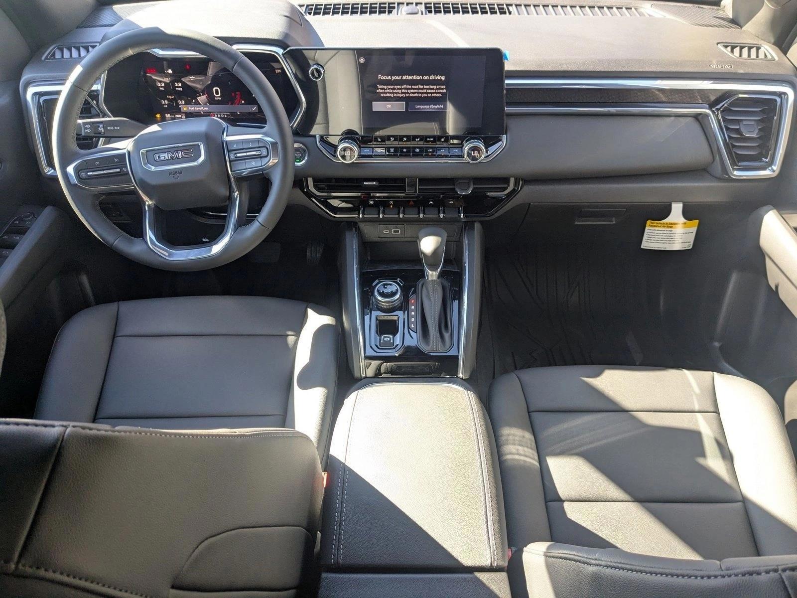 Thumbnail: 2026 GMC Canyon - 3