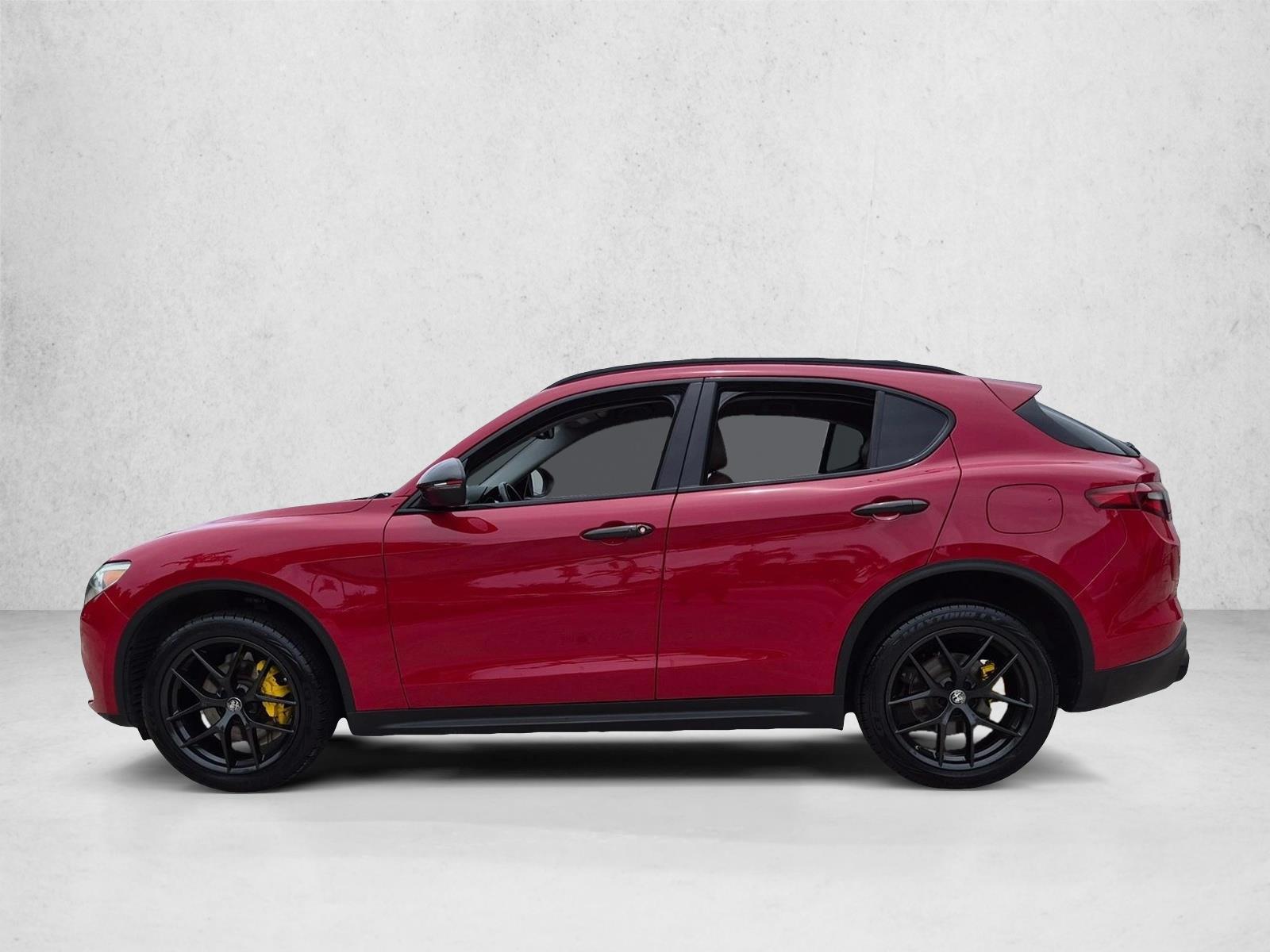 Thumbnail: 2020 Alfa Romeo Stelvio - 2