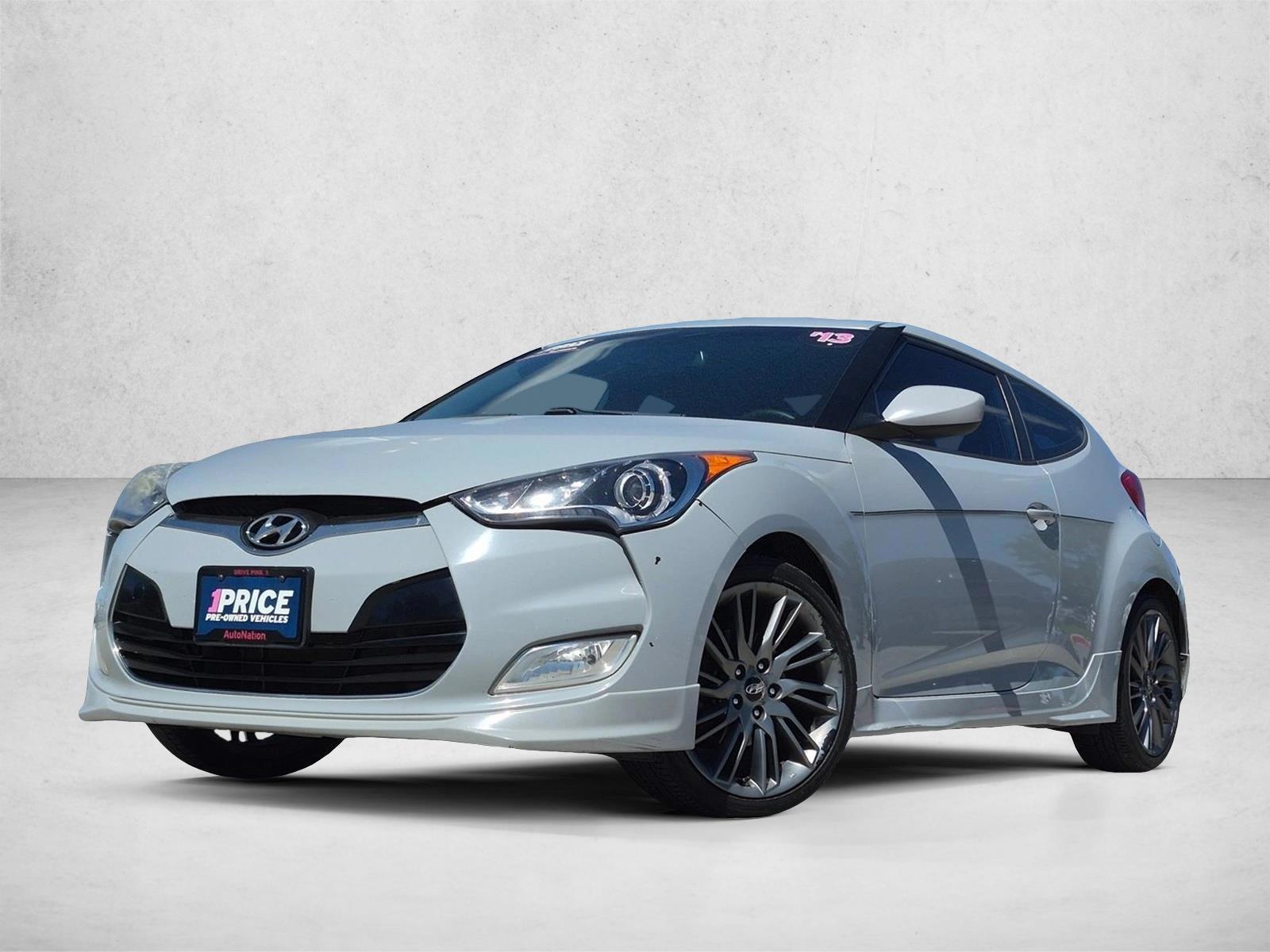 Thumbnail: 2013 Hyundai Veloster - 1