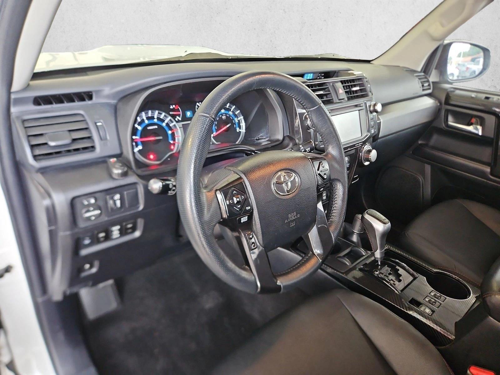Thumbnail: 2019 Toyota 4Runner - 3