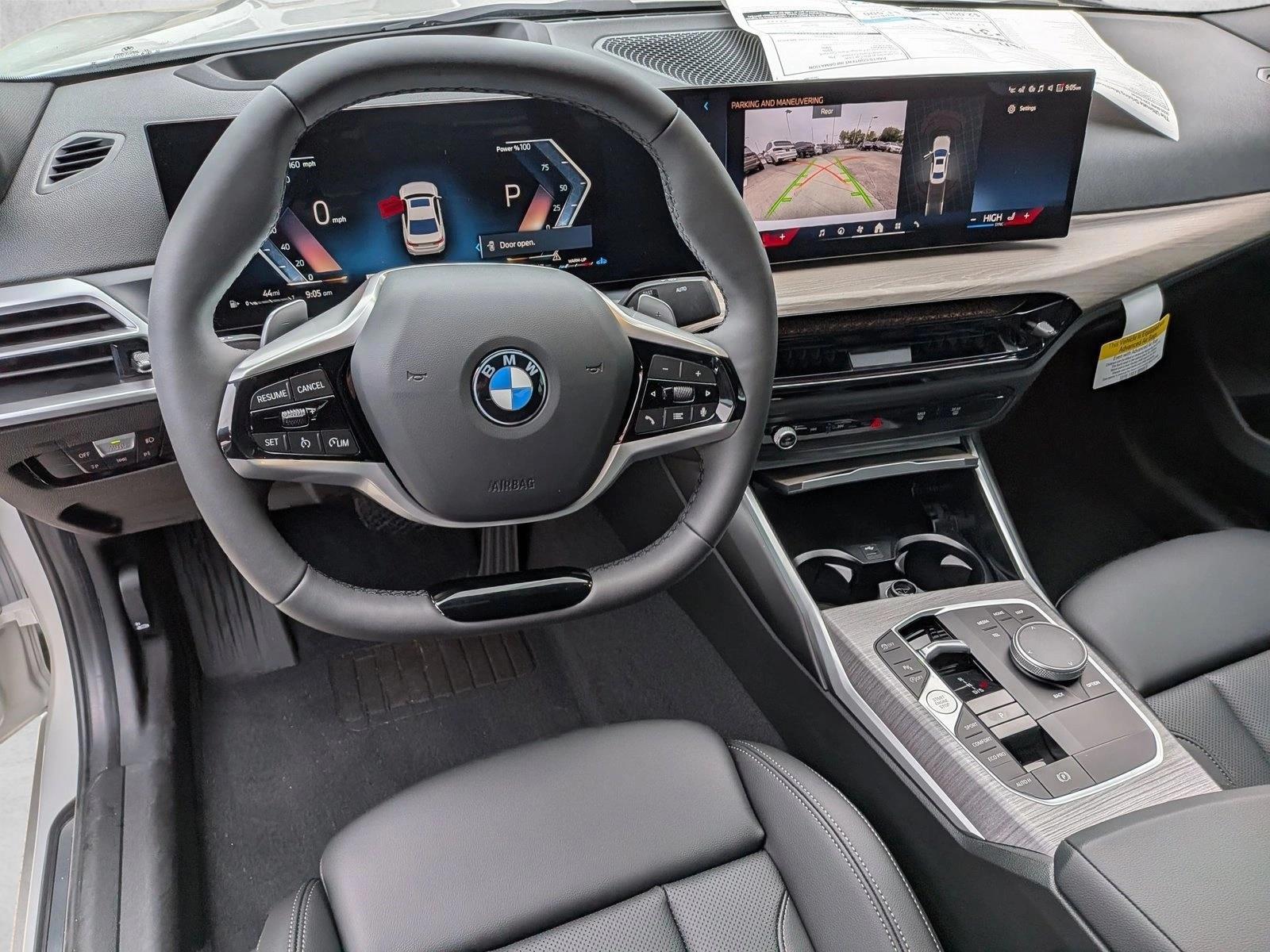 Thumbnail: 2026 BMW 3 Series - 2