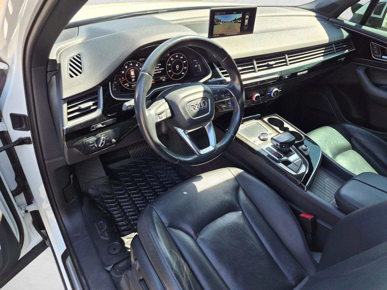 Thumbnail: 2017 Audi Q7 - 3