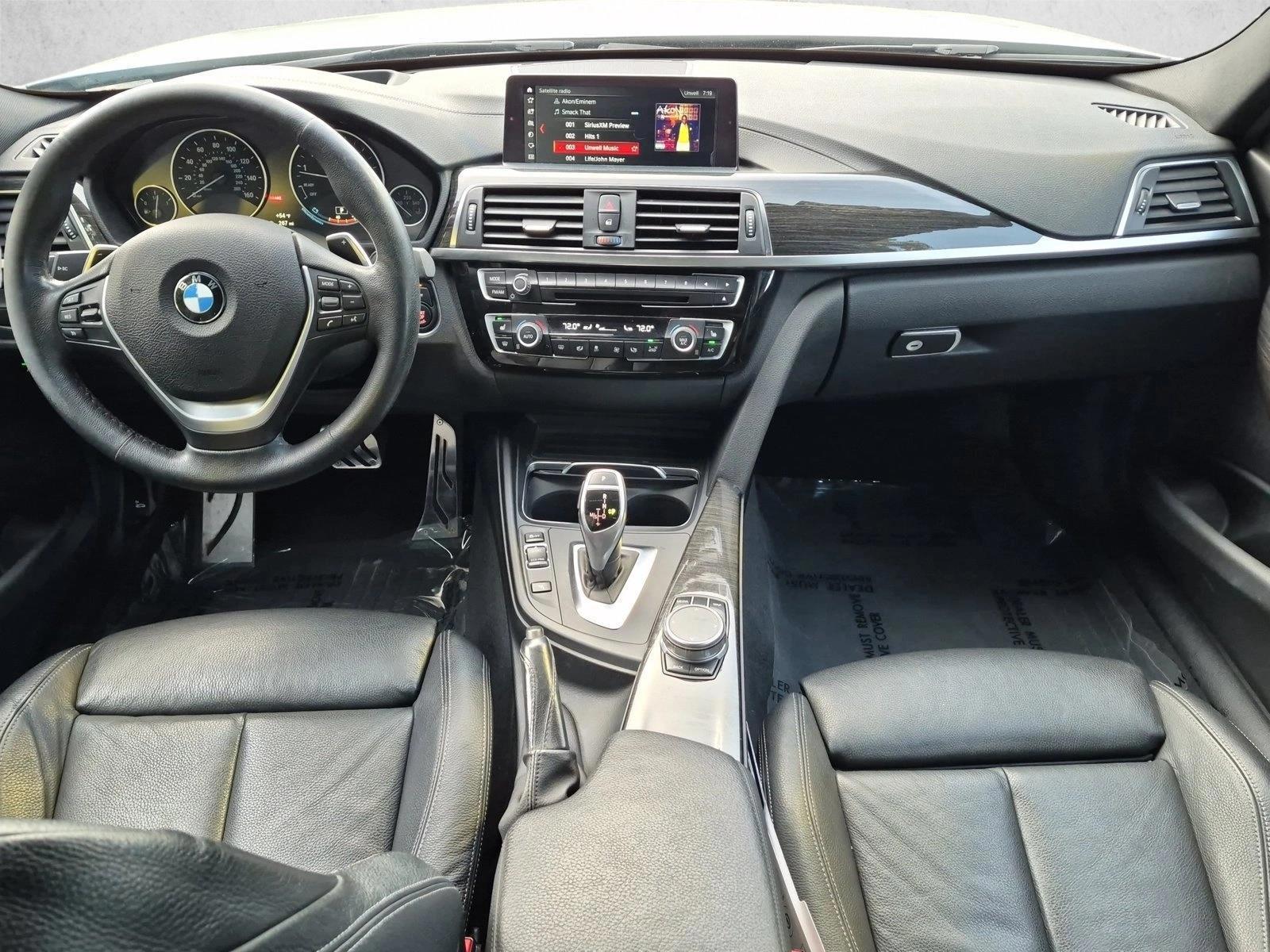 Thumbnail: 2018 BMW 3 Series - 4