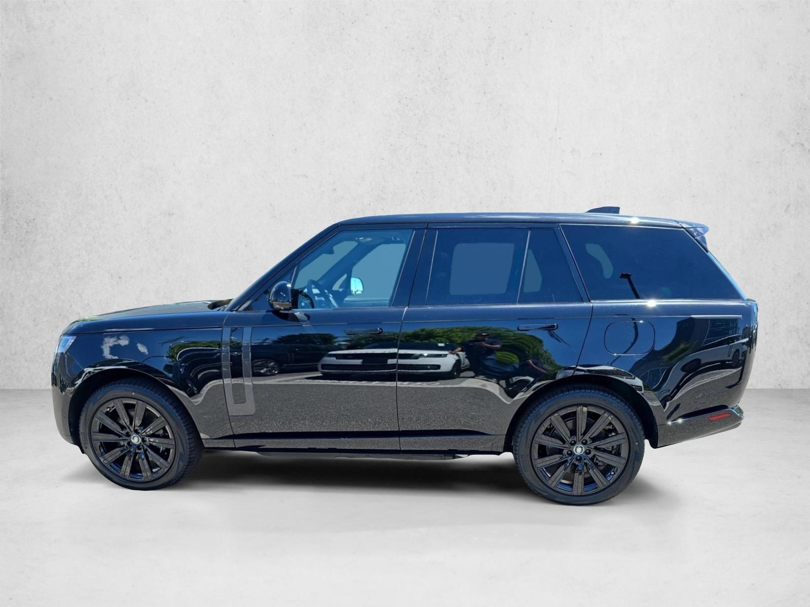 Thumbnail: 2025 Land Rover Range Rover - 2