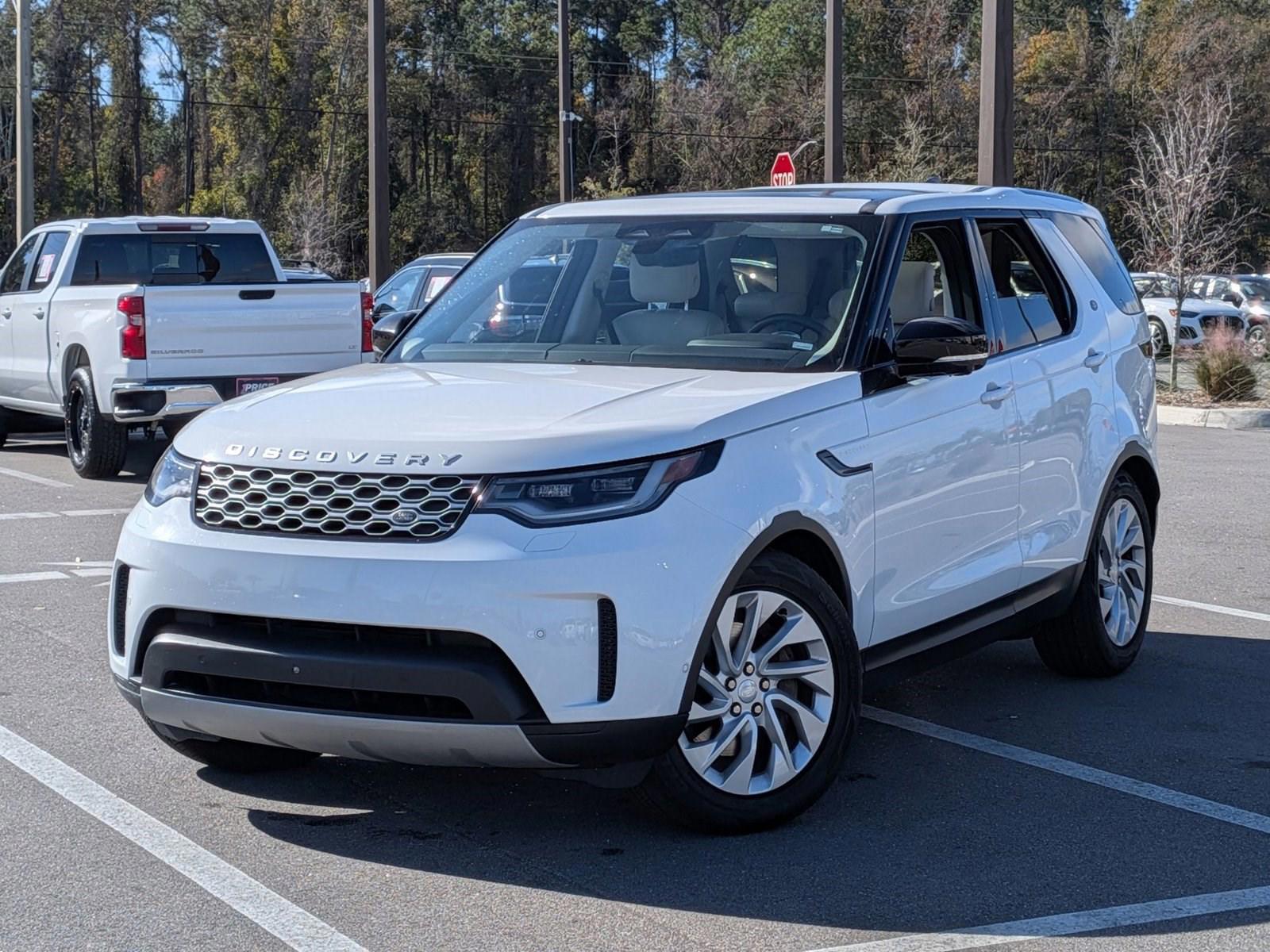 Thumbnail: 2024 Land Rover Discovery - 1