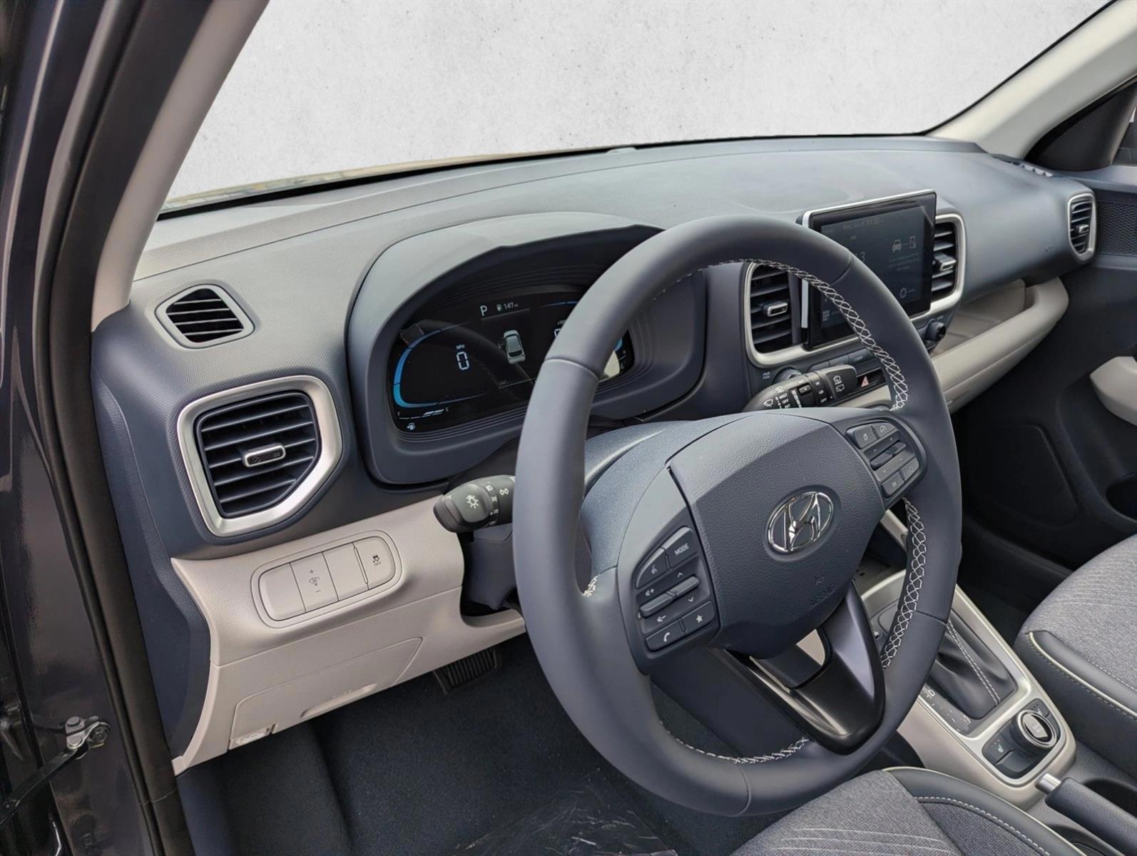 Thumbnail: 2026 Hyundai Venue - 3