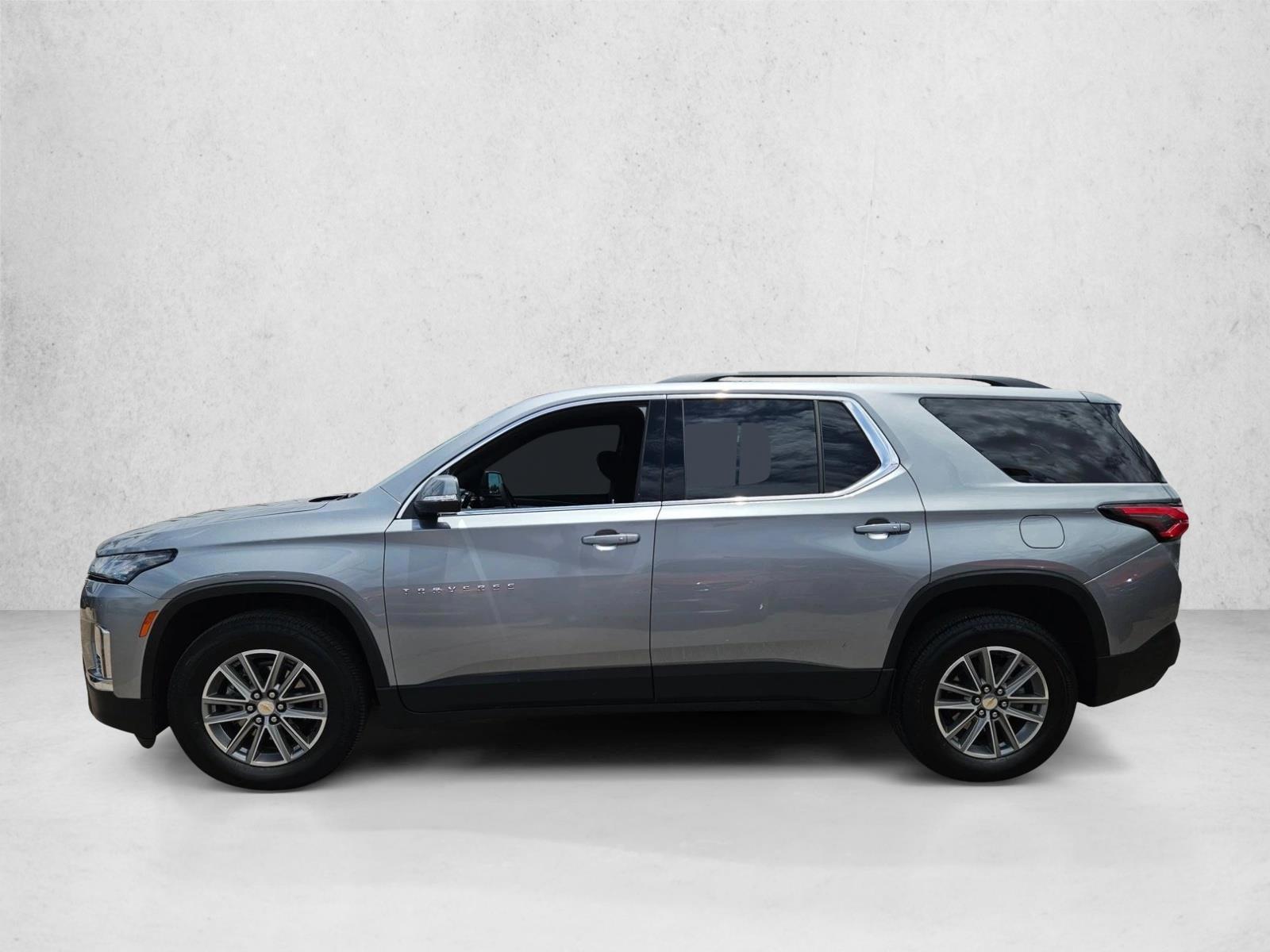 Thumbnail: 2023 Chevrolet Traverse - 2