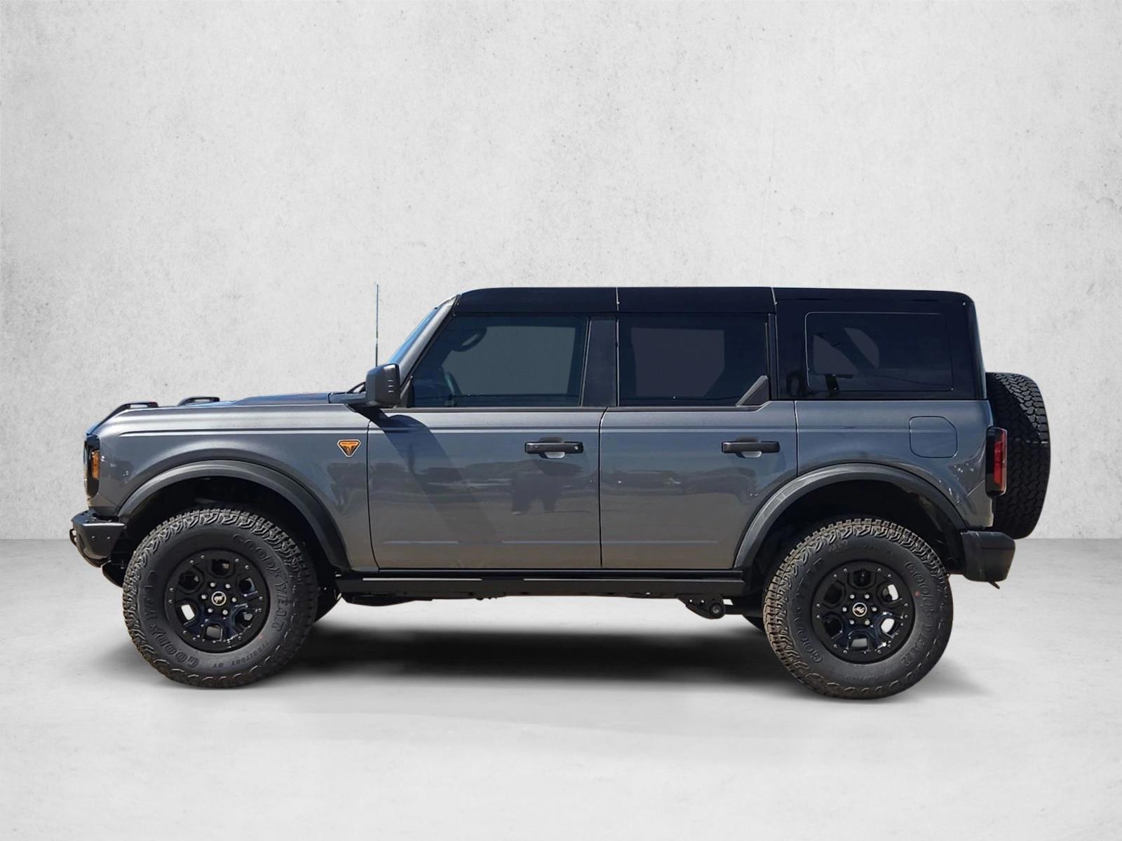 Thumbnail: 2026 Ford Bronco - 2