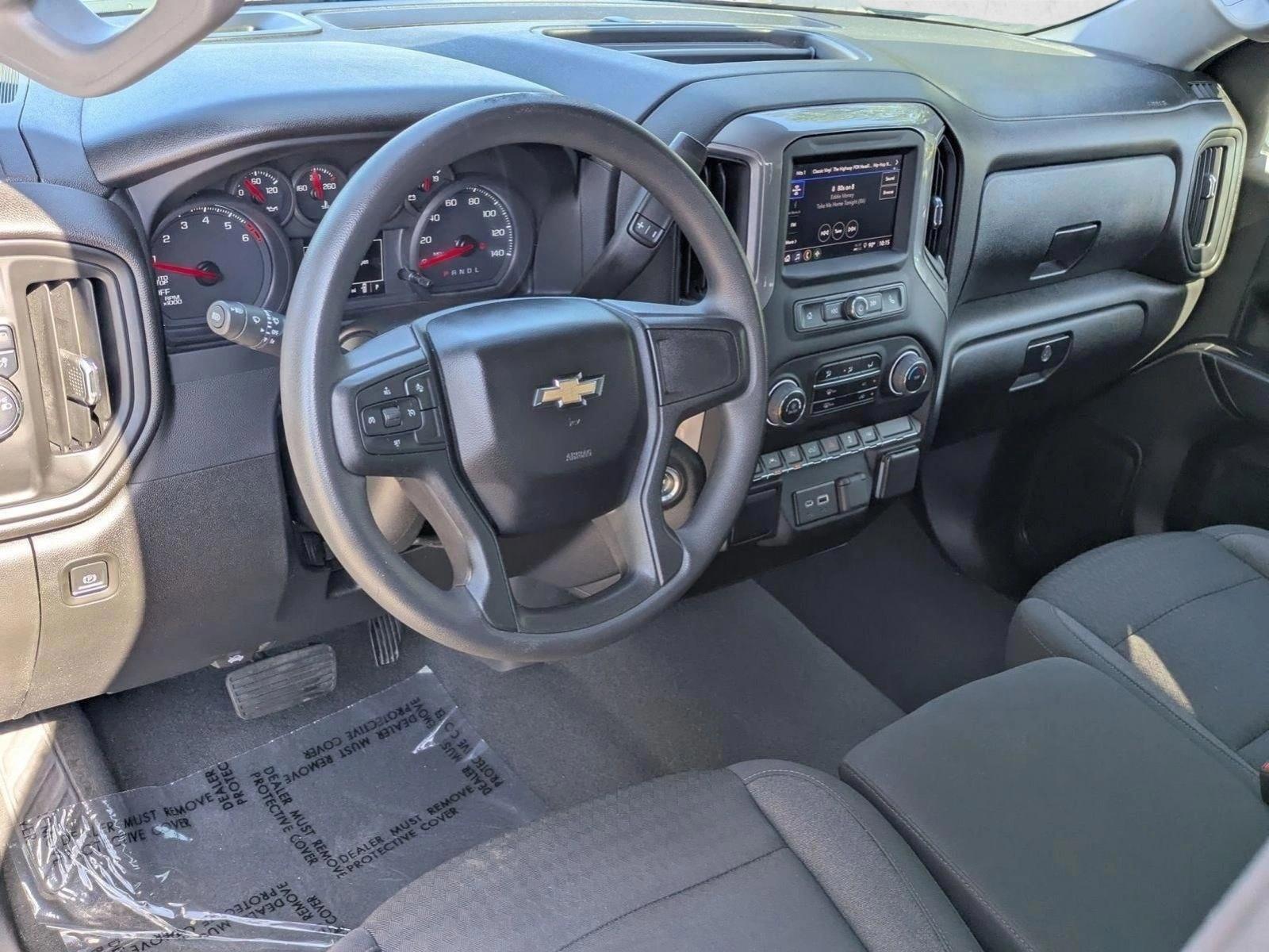 Thumbnail: 2022 Chevrolet Silverado 1500 - 3