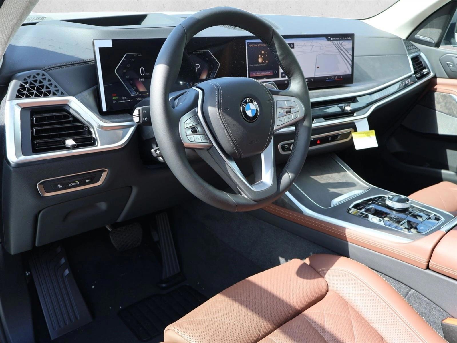 Thumbnail: 2027 BMW X7 - 3