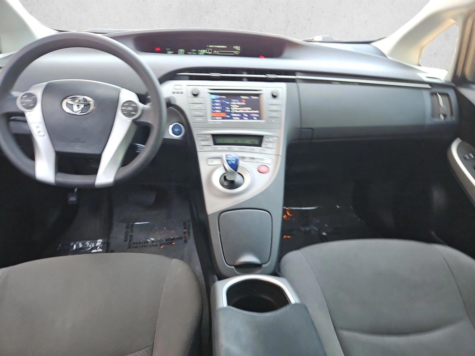 Thumbnail: 2015 Toyota Prius - 3