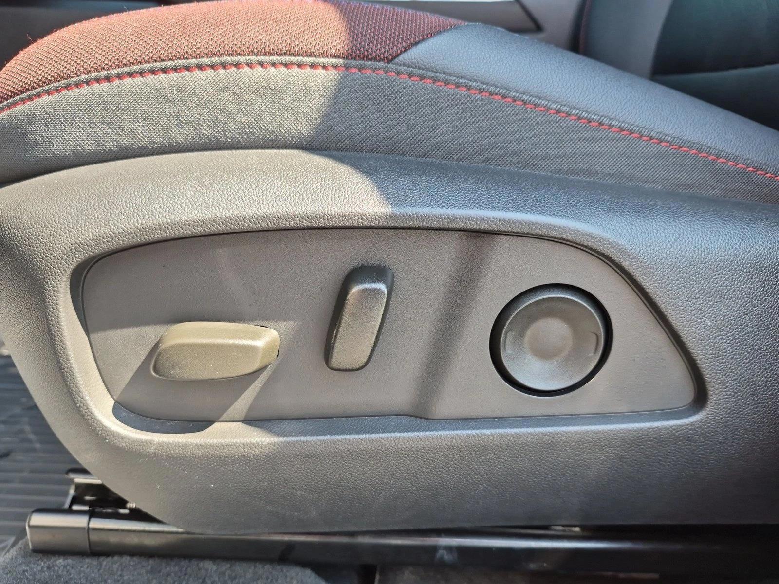 Thumbnail: 2025 Chevrolet Equinox - 4