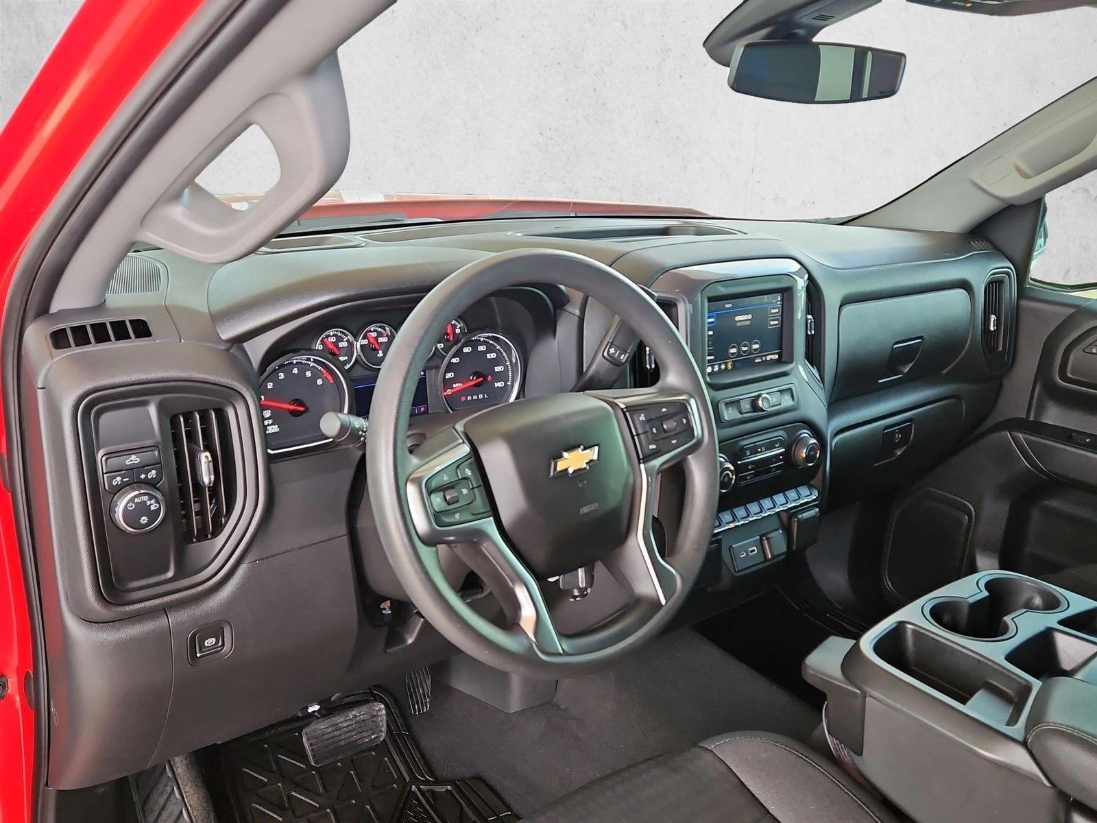 Thumbnail: 2022 Chevrolet Silverado 1500 - 3