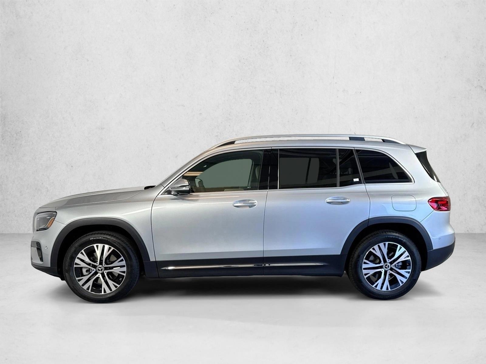 Thumbnail: 2026 Mercedes-Benz GLB - 2