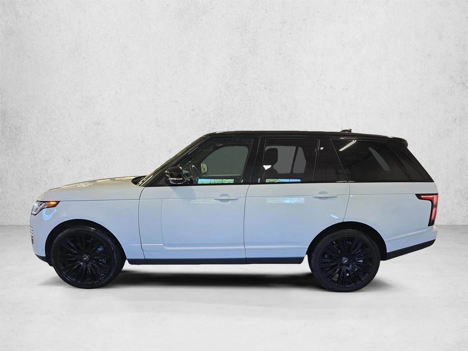 Thumbnail: 2020 Land Rover Range Rover - 2