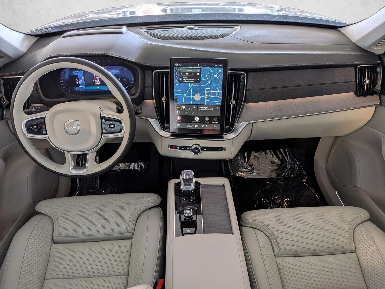 Thumbnail: 2026 Volvo XC90 - 4