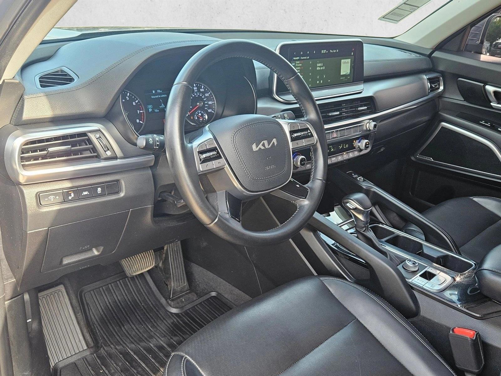 Thumbnail: 2022 Kia Telluride - 3