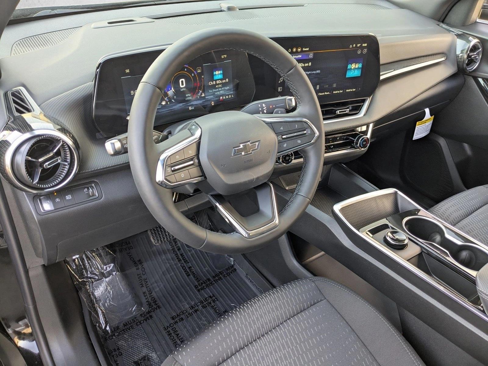 Thumbnail: 2026 Chevrolet Equinox - 3