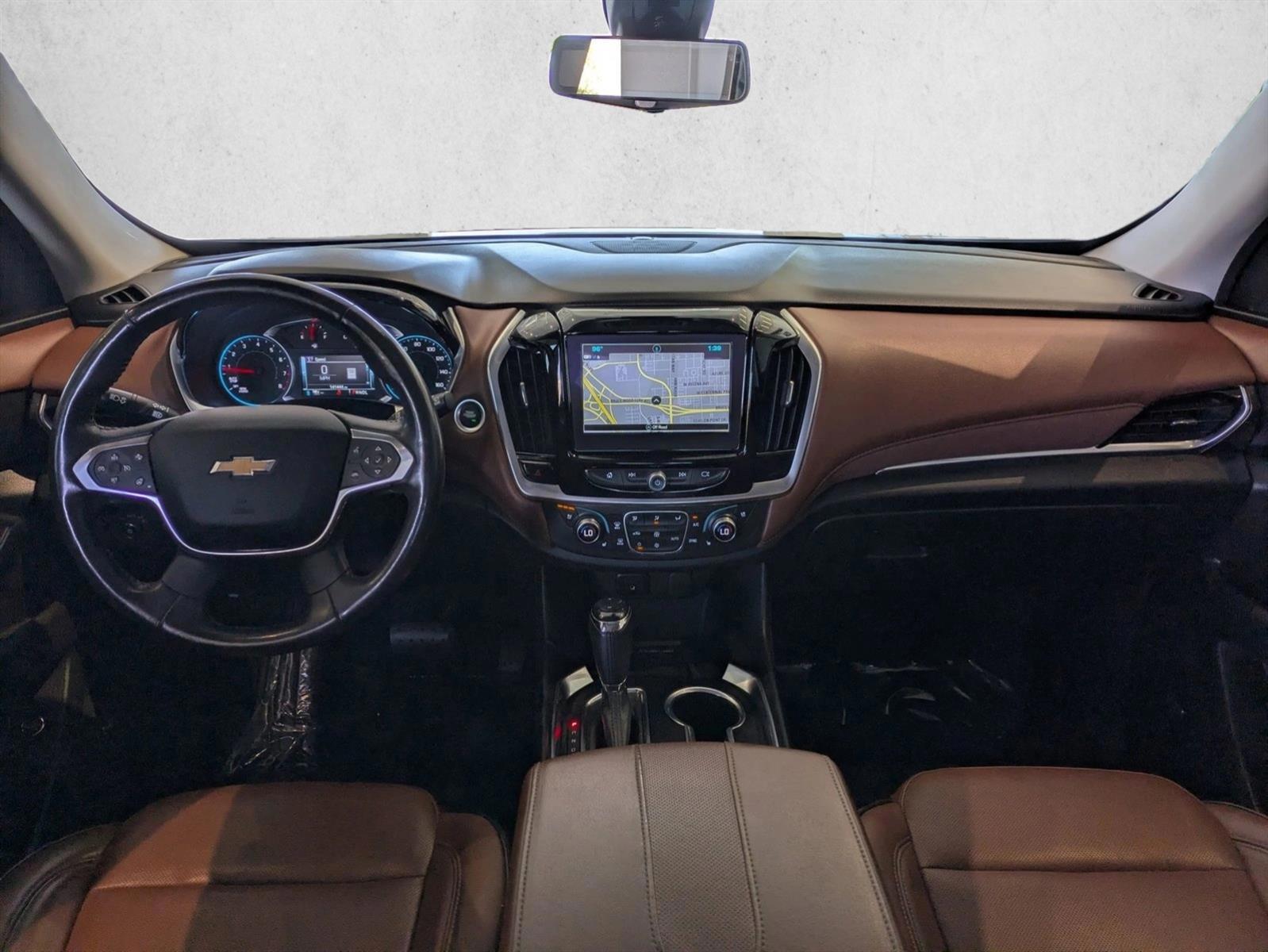 Thumbnail: 2019 Chevrolet Traverse - 3