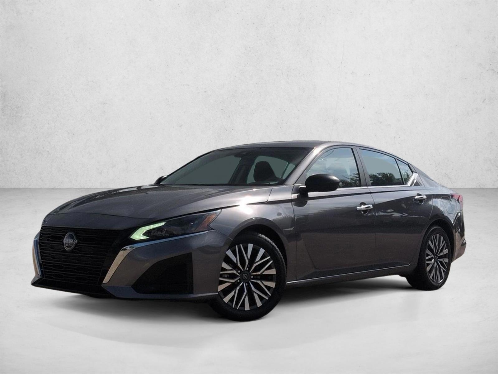 Thumbnail: 2024 Nissan Altima - 1